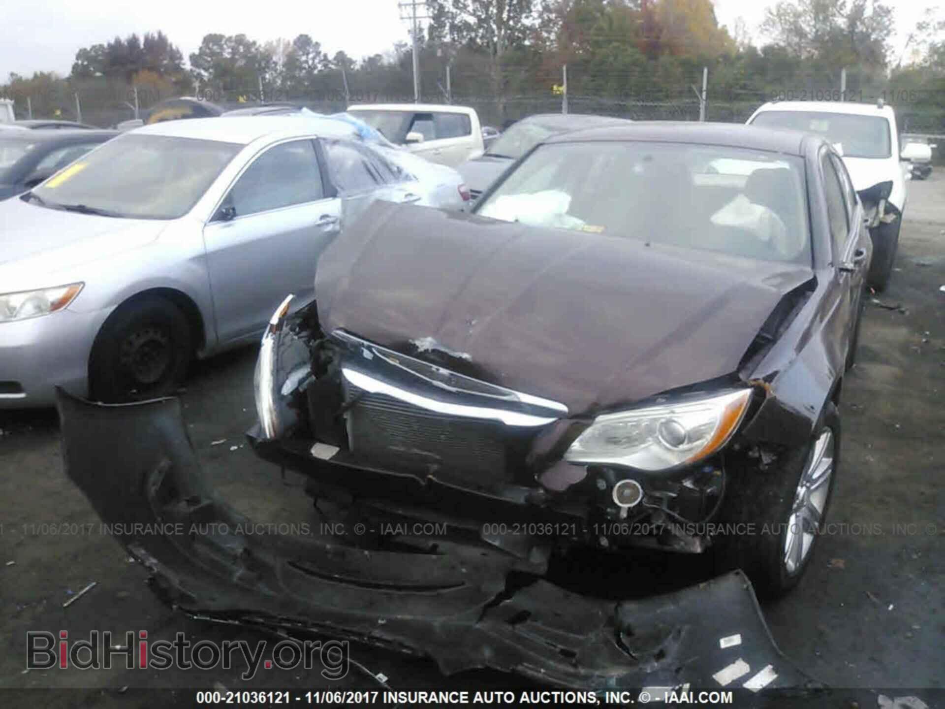2012 Chrysler 200 - VIN: 1C3CCBBG8CN297055 - Фото 6