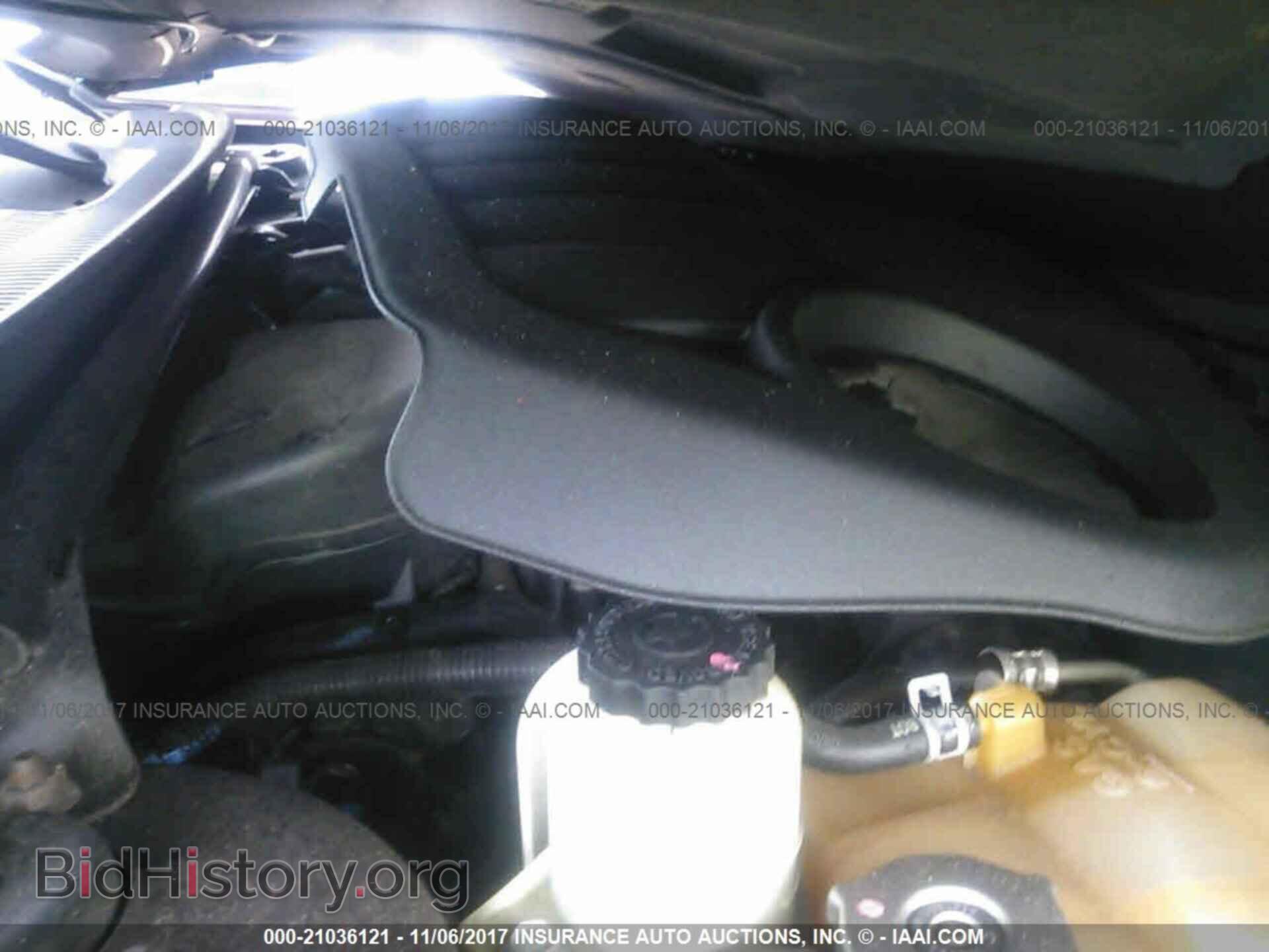 2012 Chrysler 200 - VIN: 1C3CCBBG8CN297055 - Фото 10