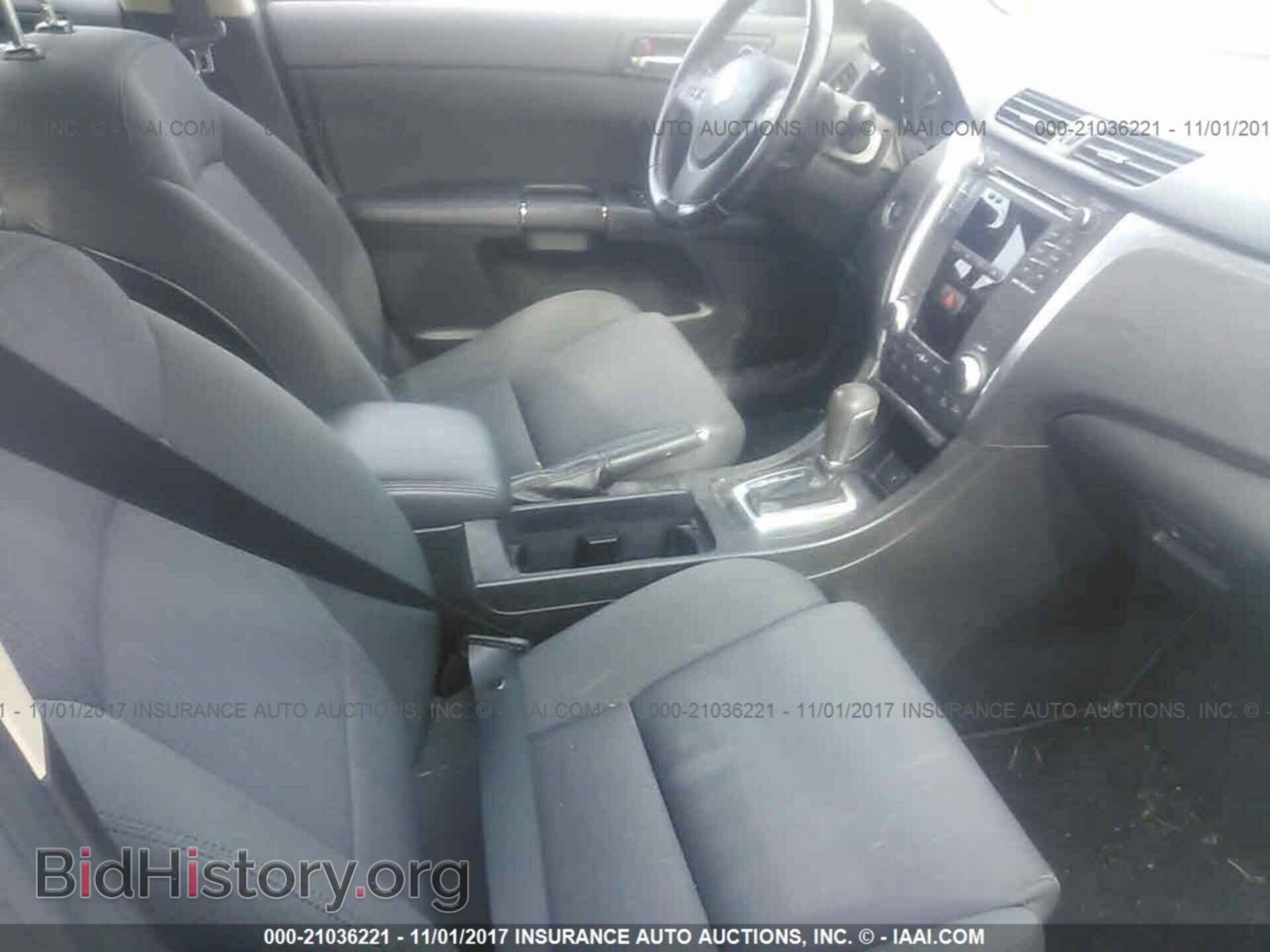 2011 Suzuki Kizashi - VIN: JS2RF9A35B6110003 - Photo 5