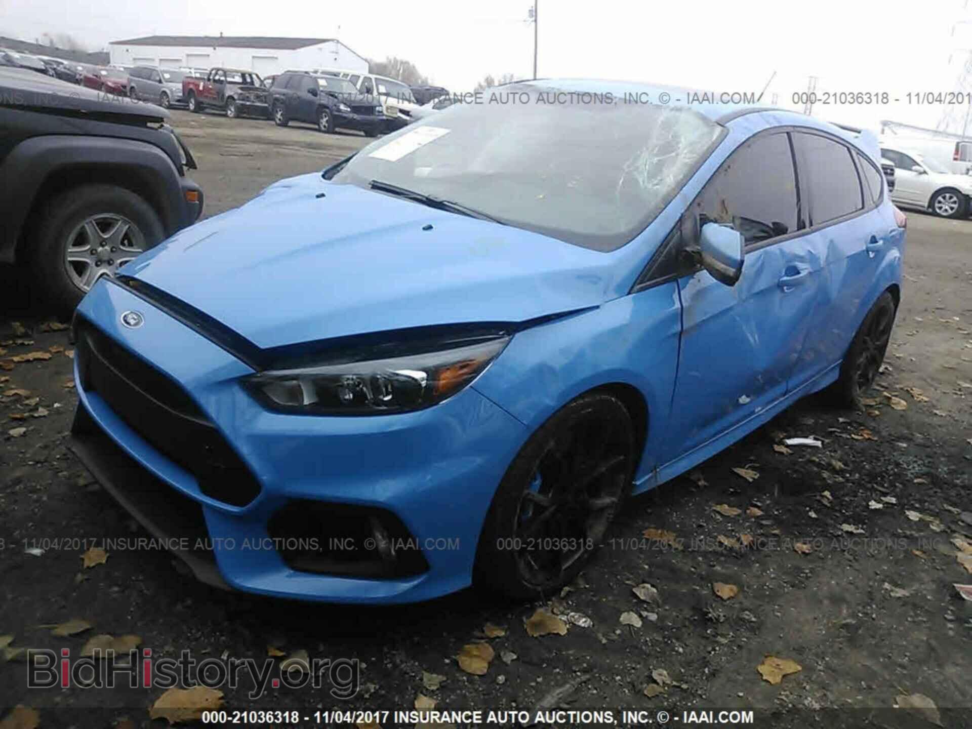 2017 Ford Focus - VIN: WF0DP3THXH4124052 - Photo 2