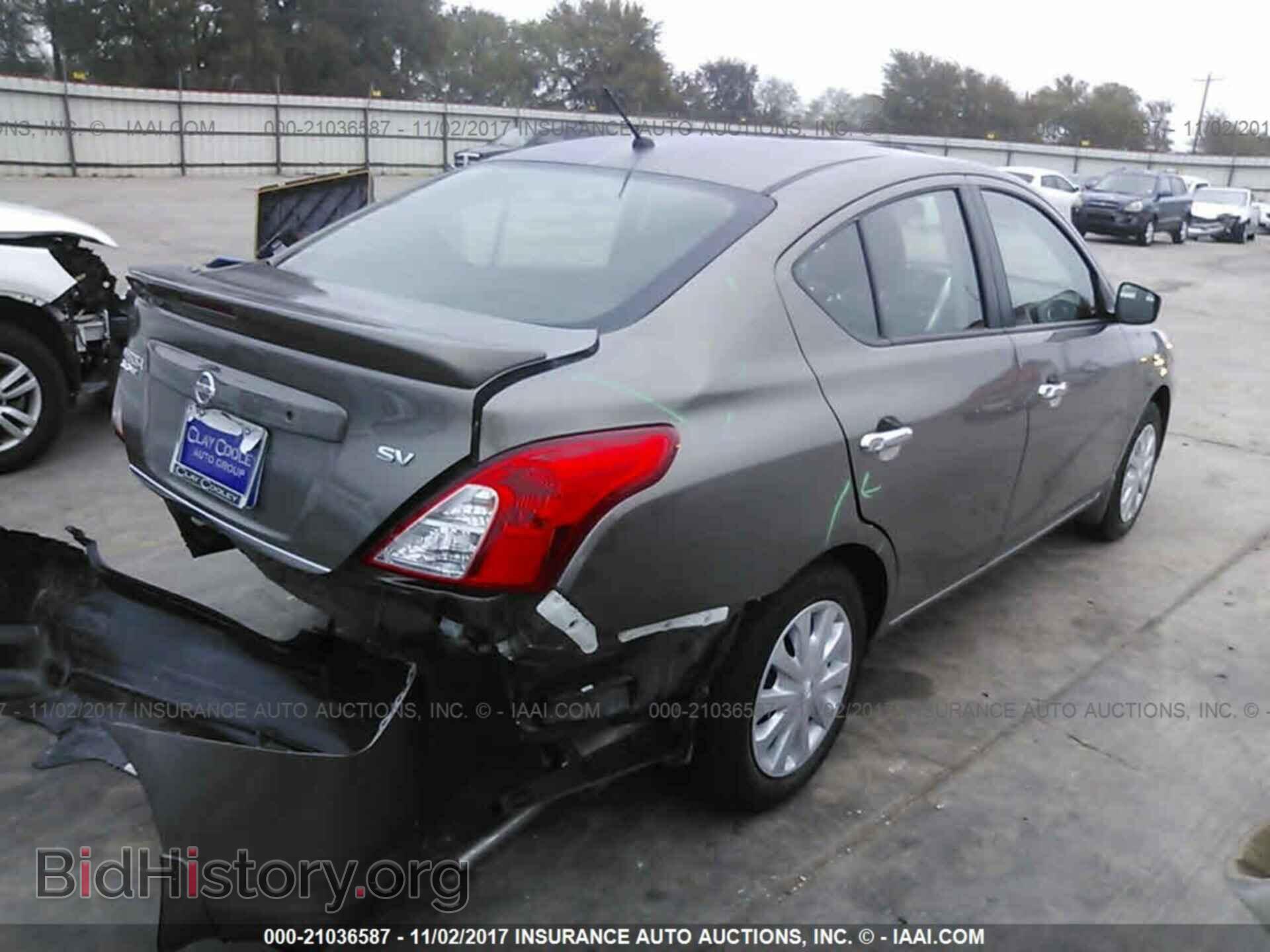 2017 Nissan Versa - VIN: 3N1CN7AP3HK467018 - Фото 4