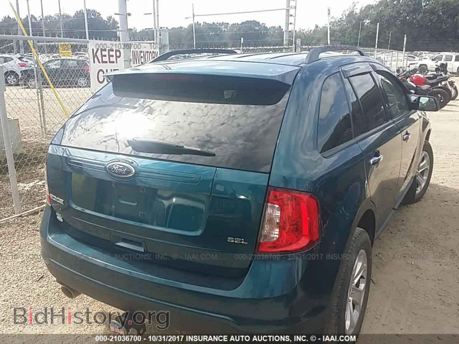 2011 Ford Edge - VIN: 2FMDK3JCXBBB36588 - Photo 4