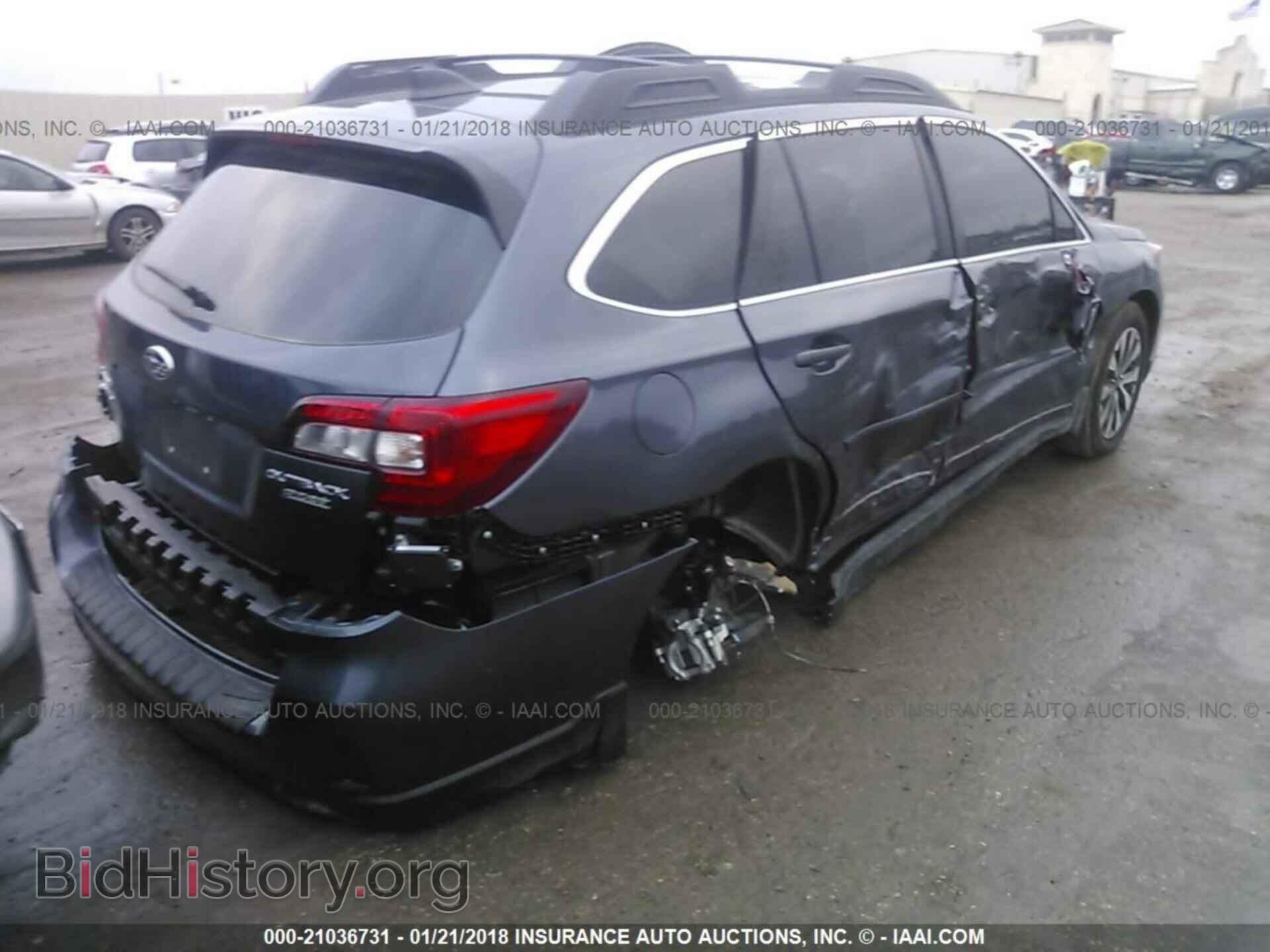 2017 Subaru Outback - VIN: 4S4BSANC5H3427384 - Фото 4
