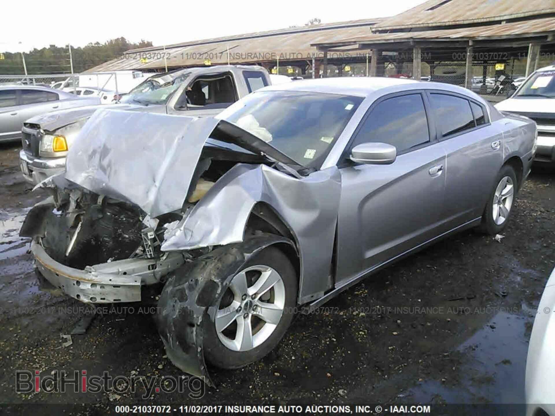 2013 Dodge Charger - VIN: 2C3CDXBG5DH582722 - Фото 2