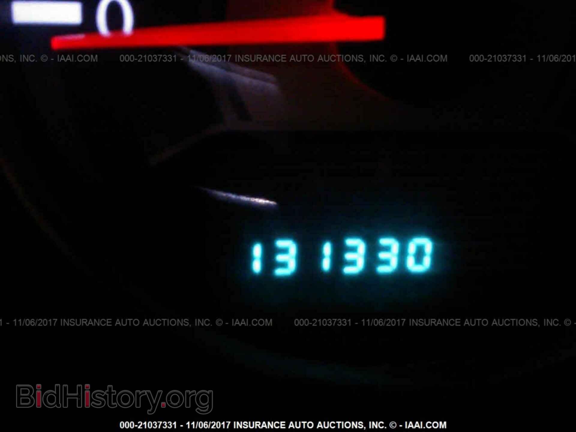 2011 Chrysler 200 - VIN: 1C3BC2FB1BN571821 - Фото 7