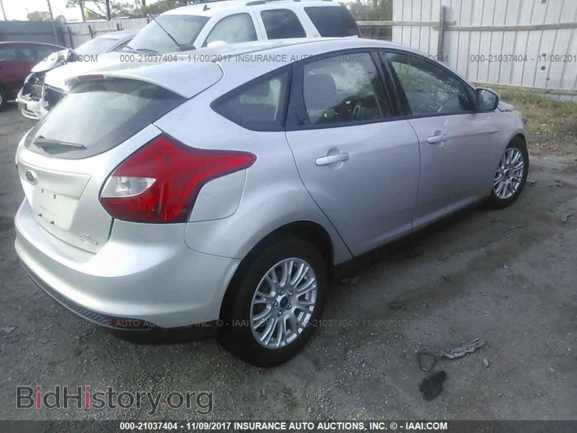 2012 Ford Focus - VIN: 1FAHP3K20CL372879 - Photo 4