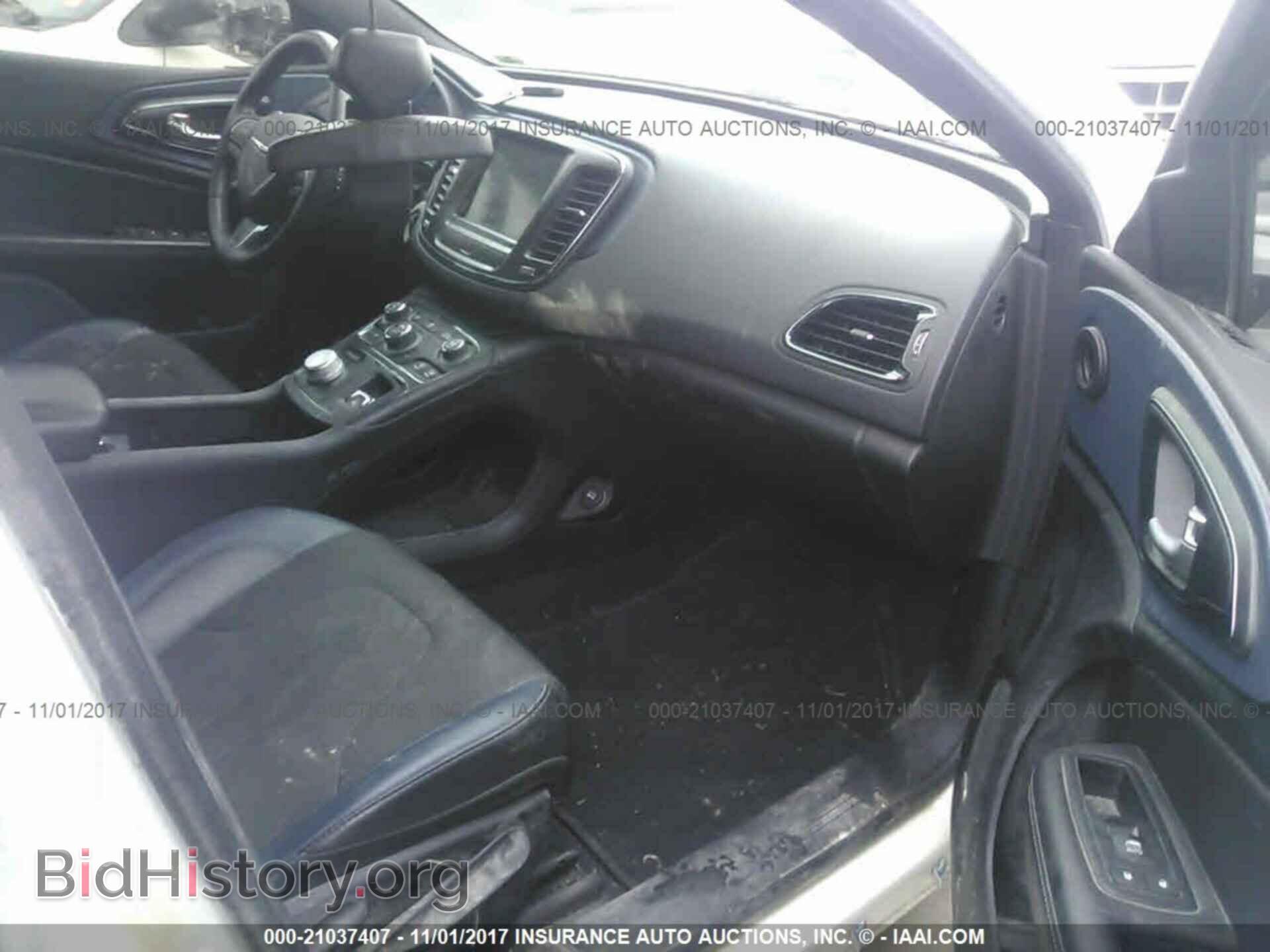 2015 Chrysler 200 - VIN: 1C3CCCBG1FN730273 - Photo 5