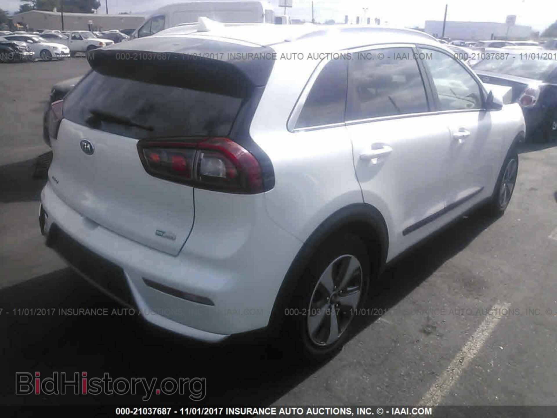 2017 Kia Niro - VIN: KNDCB3LC7H5051654 - Фото 4