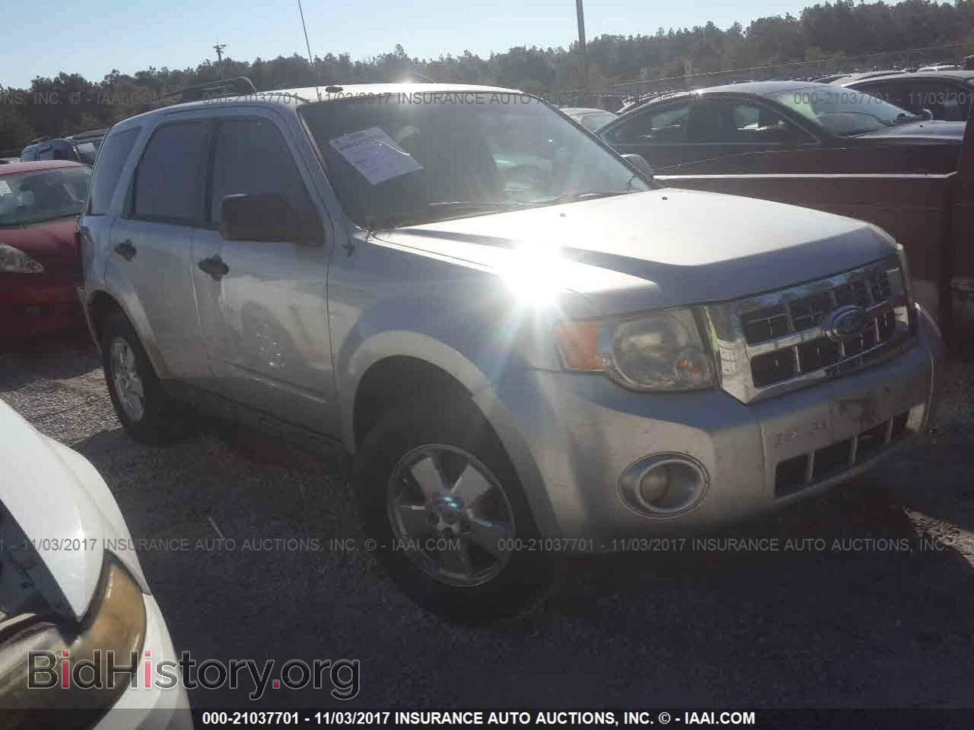 Фотография 1FMCU0D79BKB66433 - Ford Escape 2011
