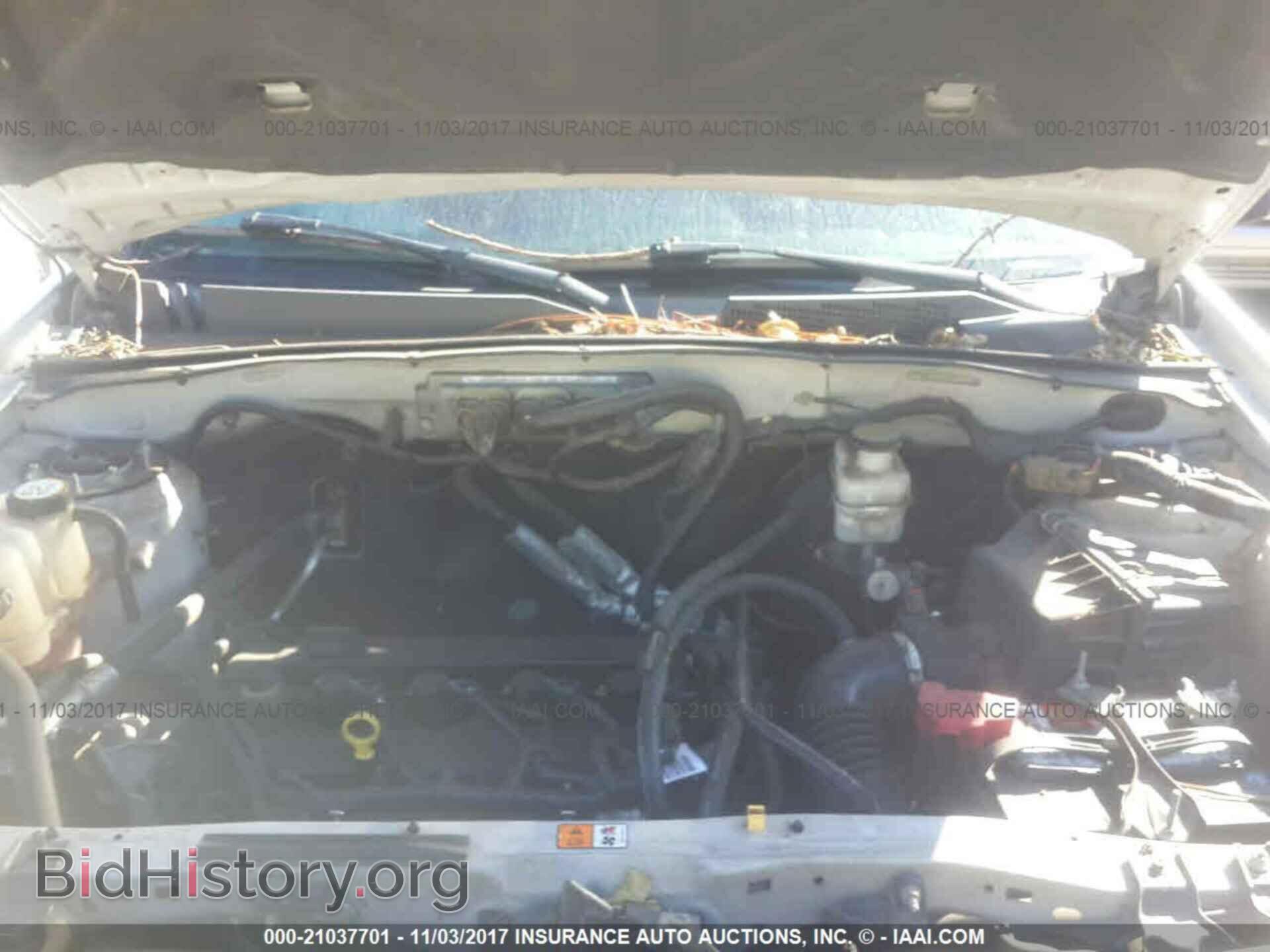 2011 Ford Escape - VIN: 1FMCU0D79BKB66433 - Photo 10
