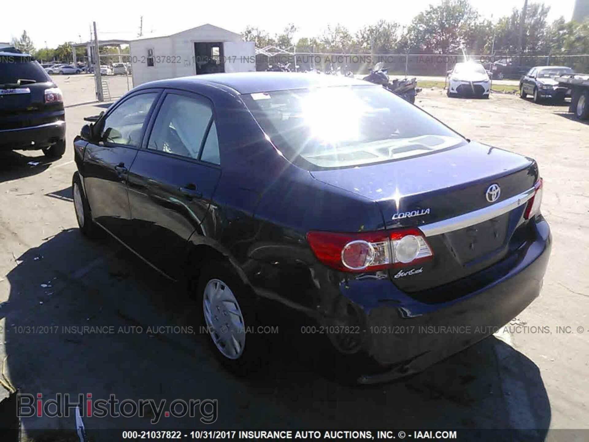 2013 Toyota Corolla - VIN: 2T1BU4EE3DC015046 - Фото 3