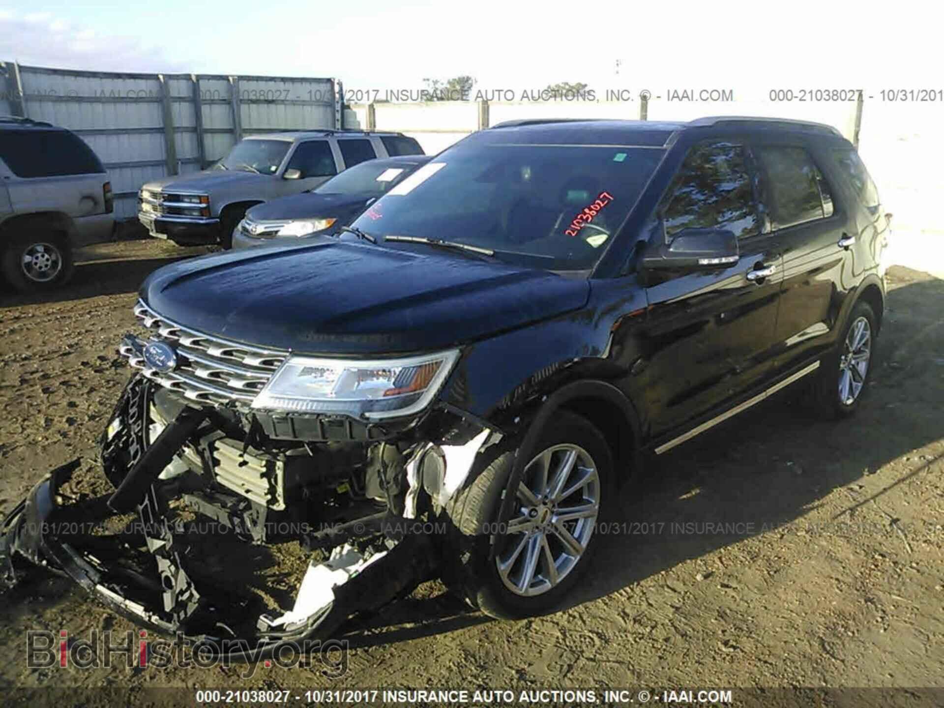 2016 Ford Explorer - VIN: 1FM5K7F89GGB39482 - Фото 2