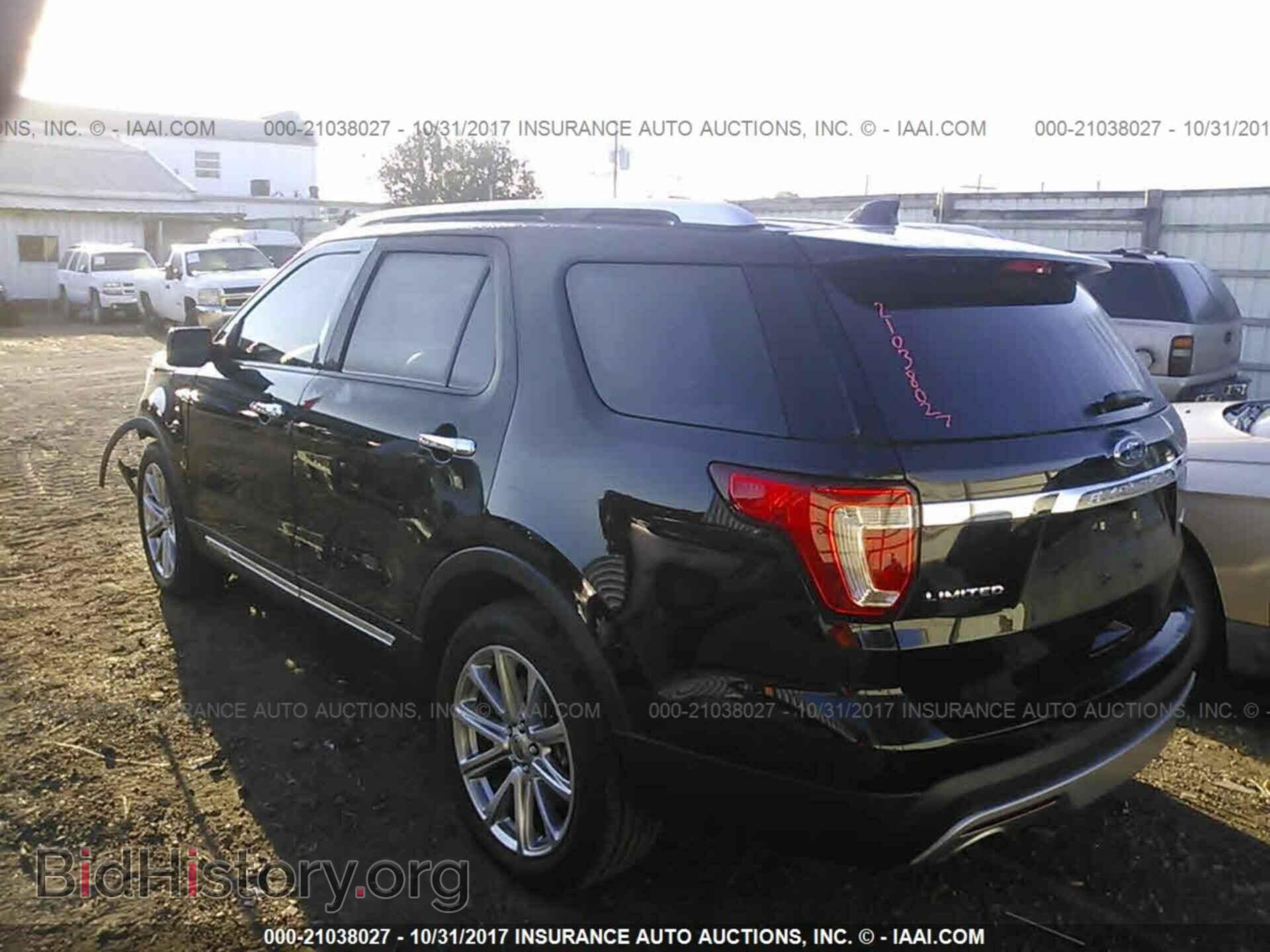 2016 Ford Explorer - VIN: 1FM5K7F89GGB39482 - Фото 3