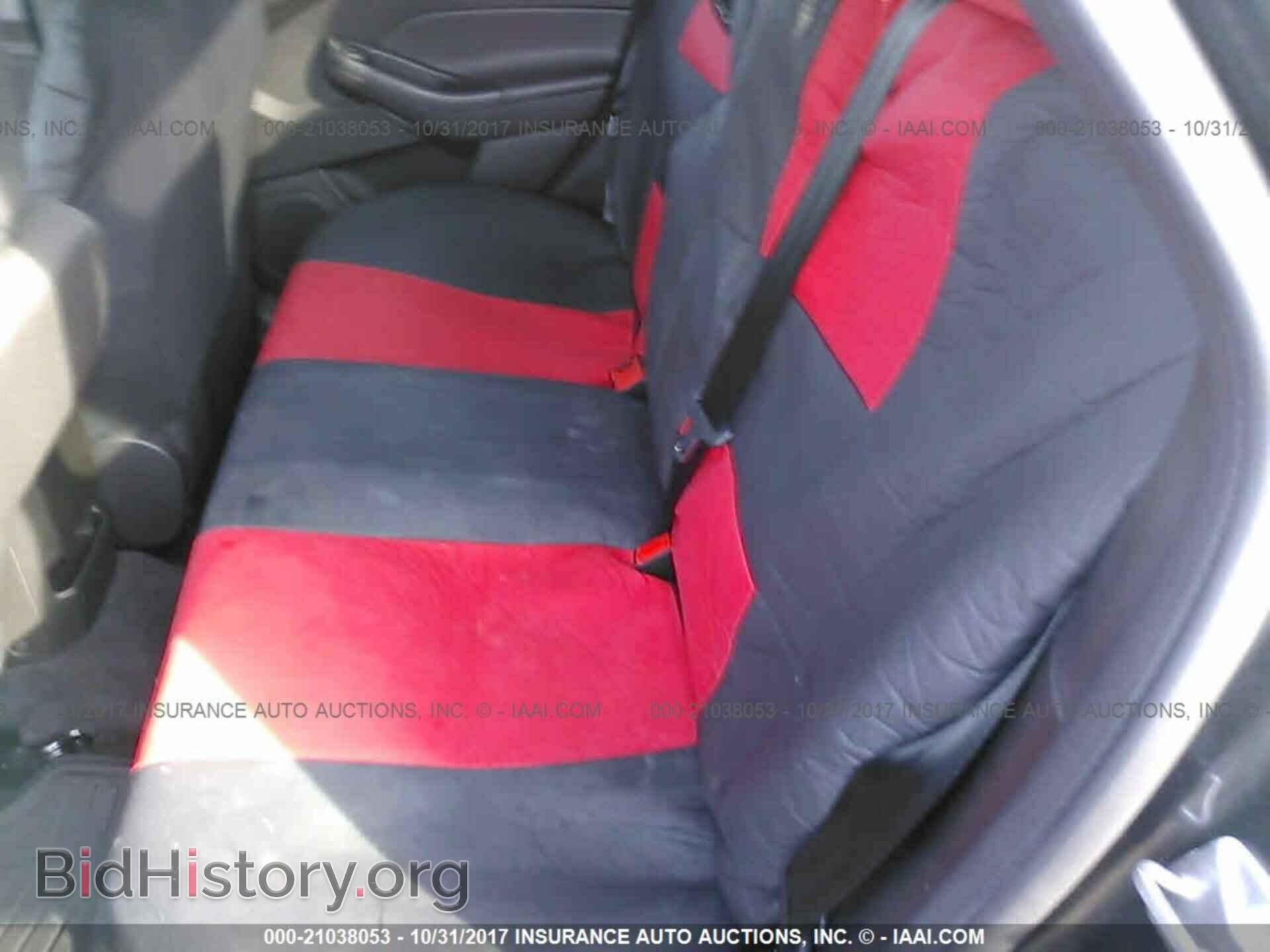 2016 Ford Focus - VIN: 1FADP3FE3GL279704 - Photo 8
