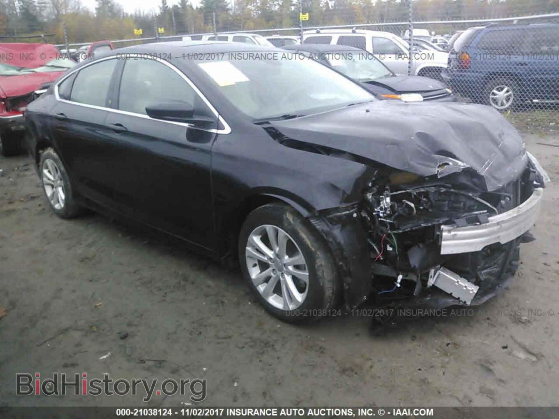 Photo 1C3CCCAB3FN538021 - Chrysler 200 2015