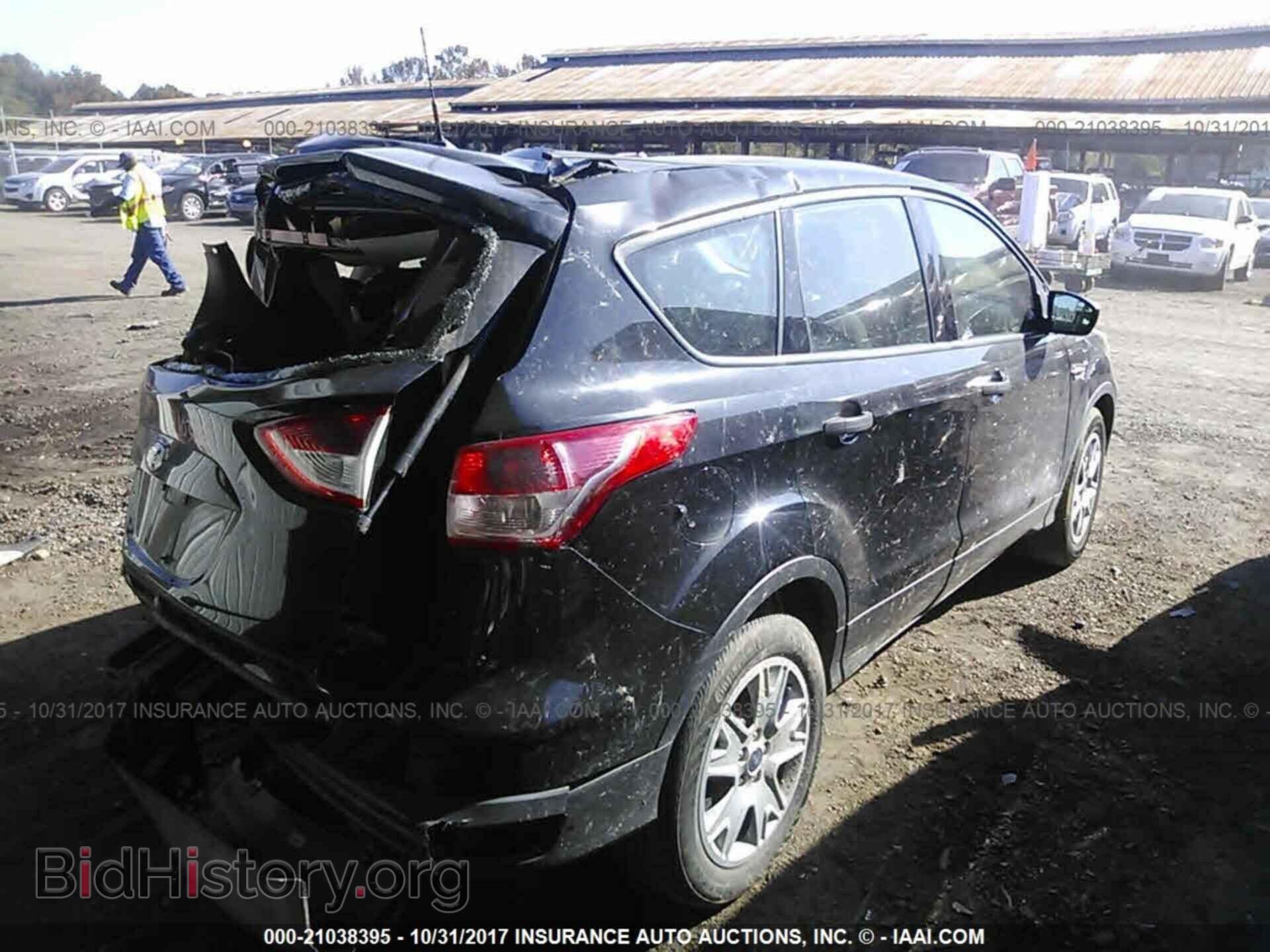 2013 Ford Escape - VIN: 1FMCU0F75DUD64303 - Фото 4