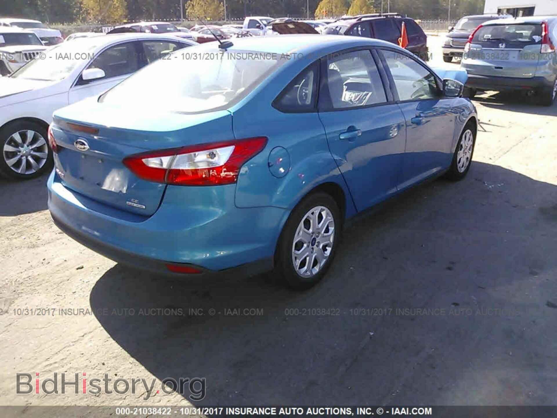 2012 Ford Focus - VIN: 1FAHP3F25CL472731 - Photo 4