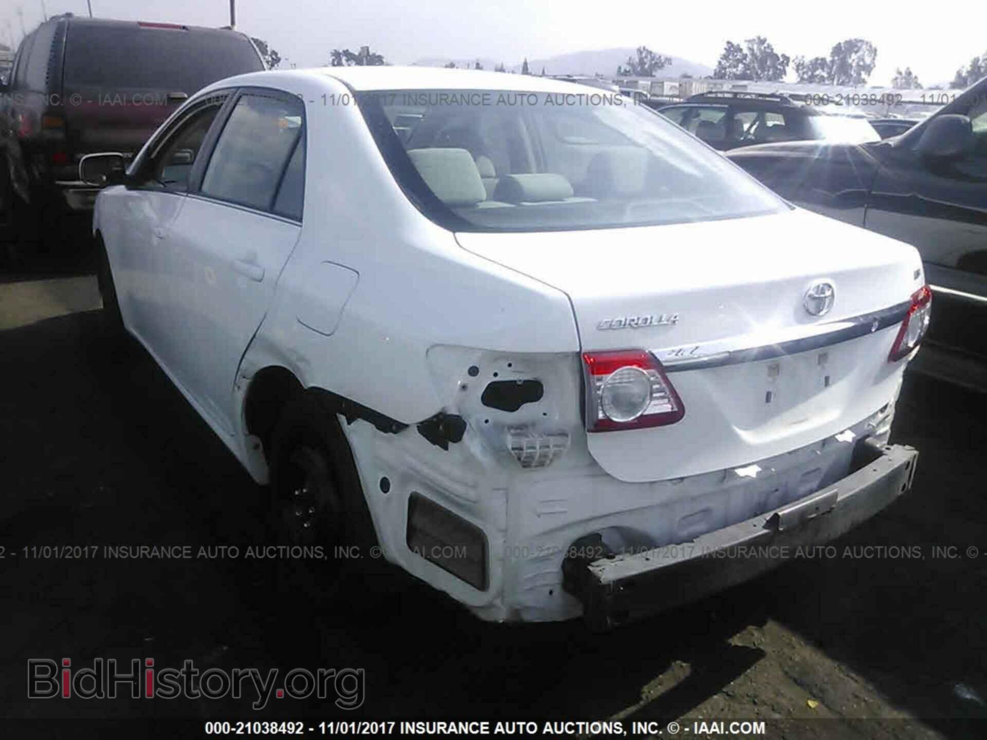 2013 Toyota Corolla - VIN: 5YFBU4EE8DP202511 - Фото 3