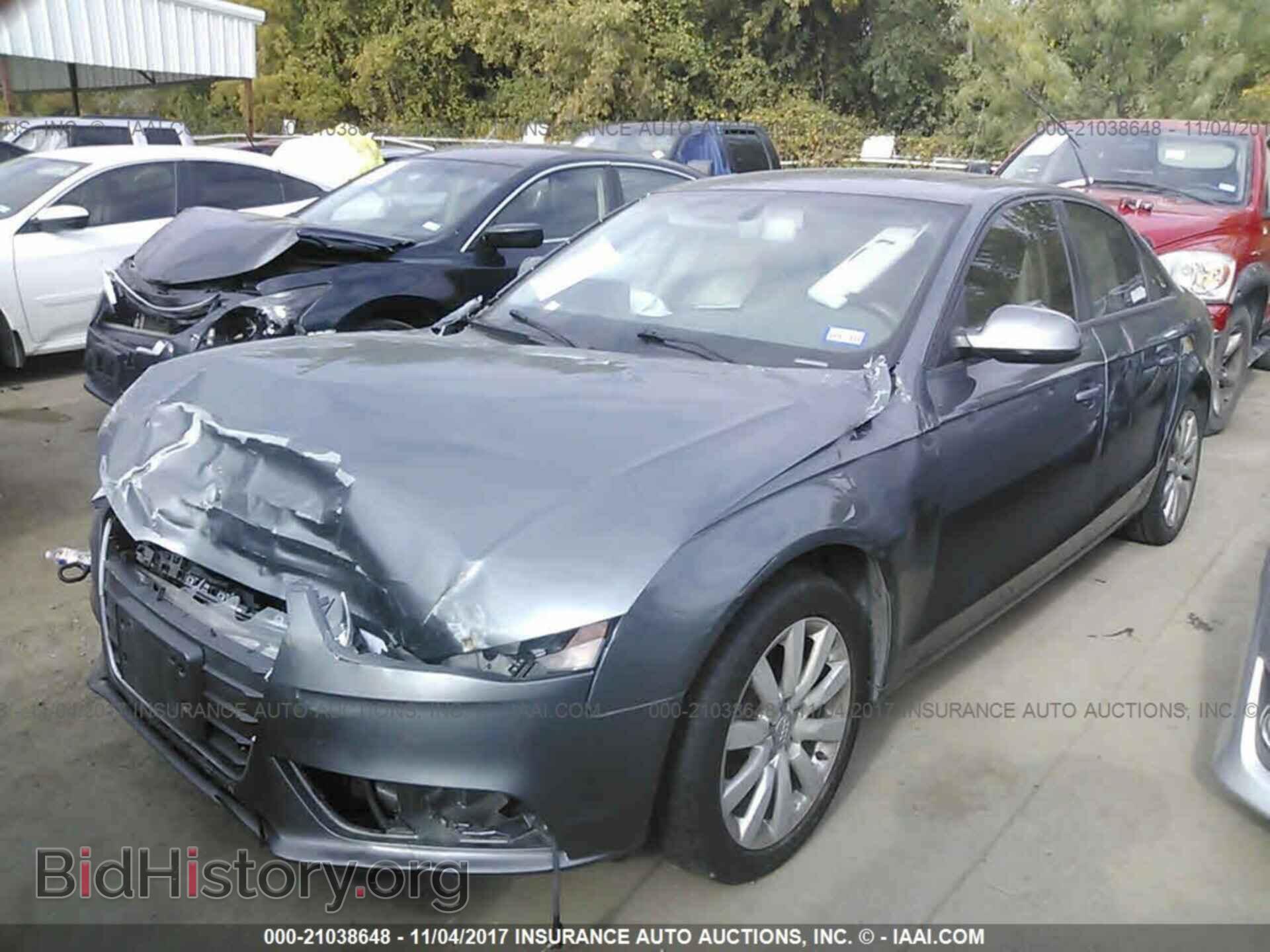 2013 Audi A4 - VIN: WAUBFAFL4DN031627 - Photo 2