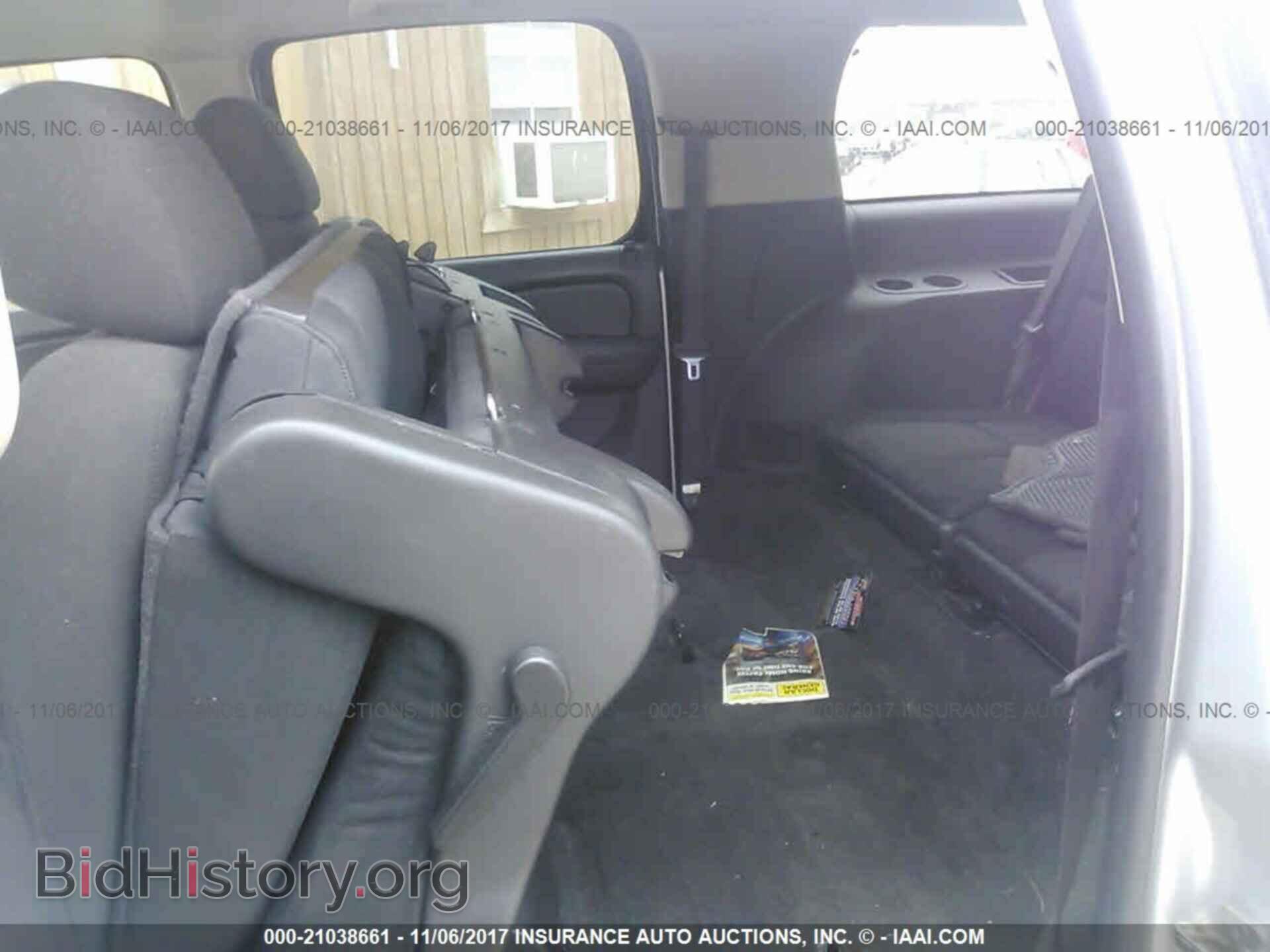2013 Chevrolet Suburban - VIN: 1GNSCHE05DR132512 - Фото 8