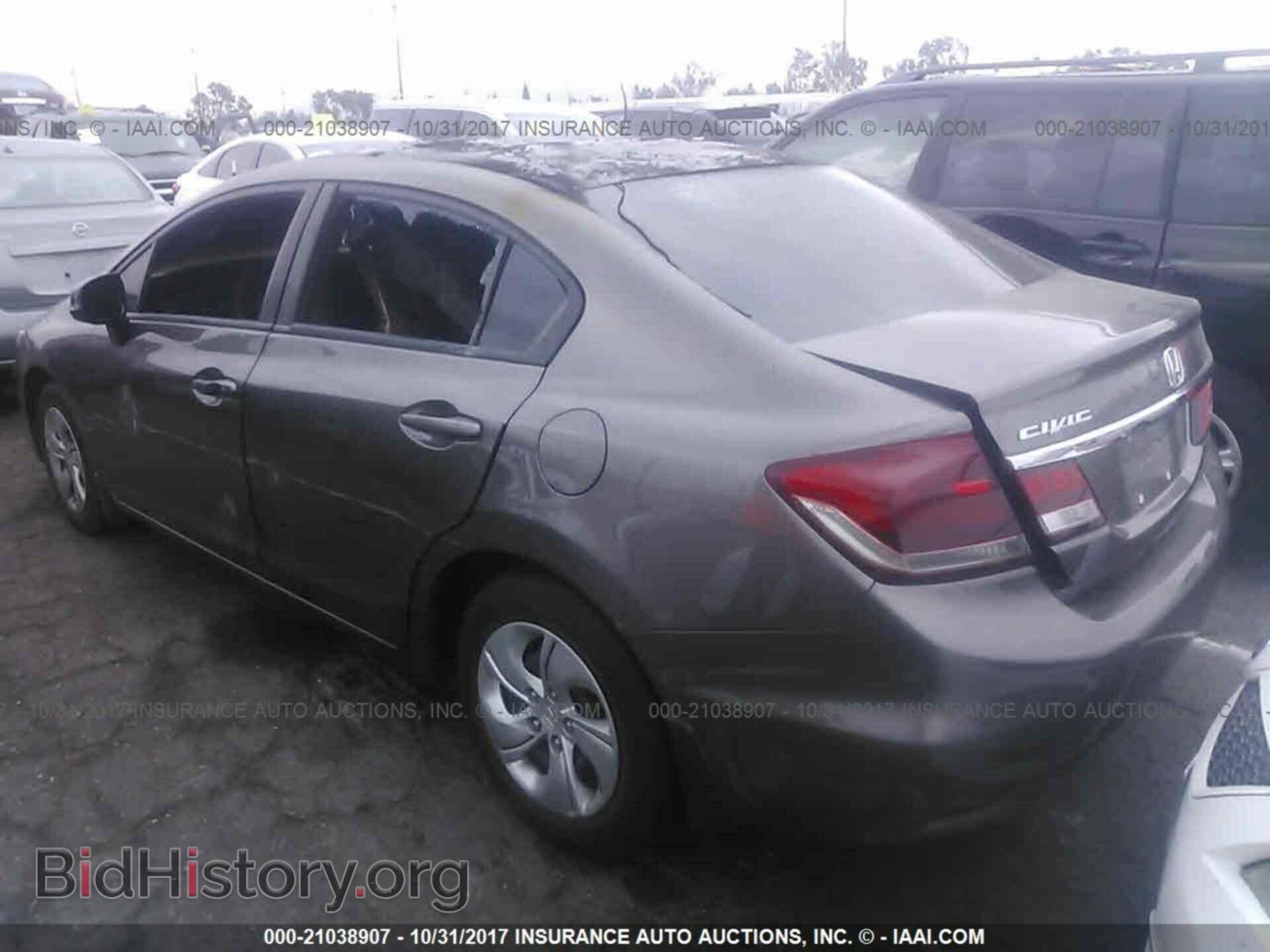 2013 Honda Civic - VIN: 19XFB2F58DE289712 - Фото 3