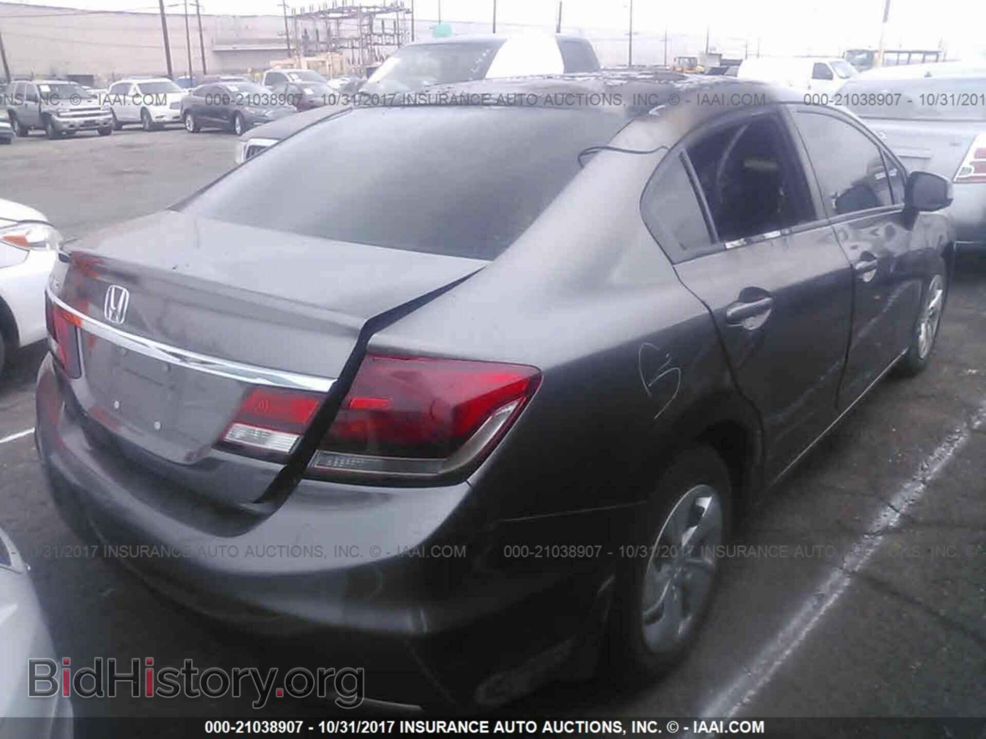 2013 Honda Civic - VIN: 19XFB2F58DE289712 - Фото 4