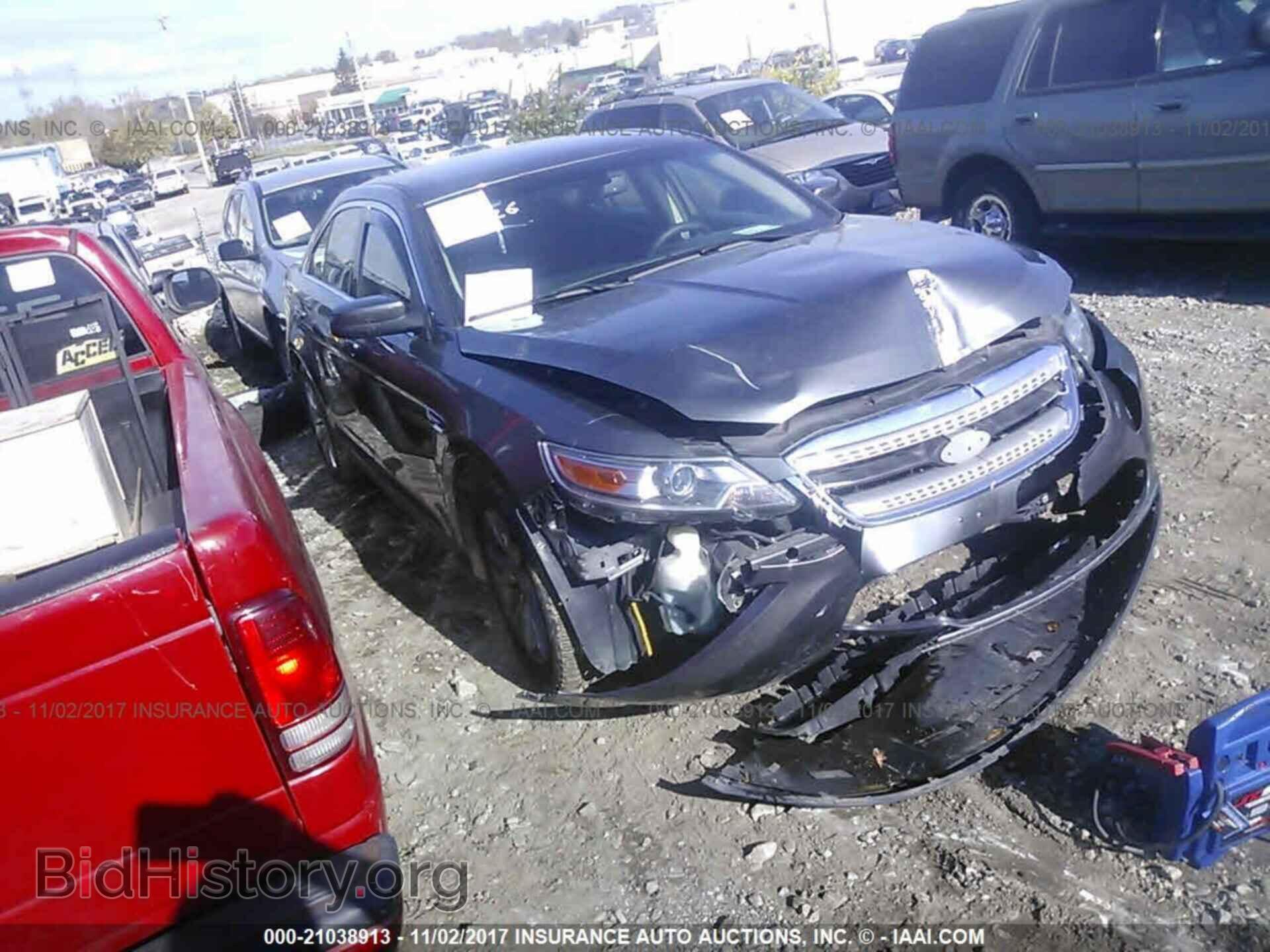 Фотография 1FAHP2EW3BG134220 - FORD TAURUS 2011