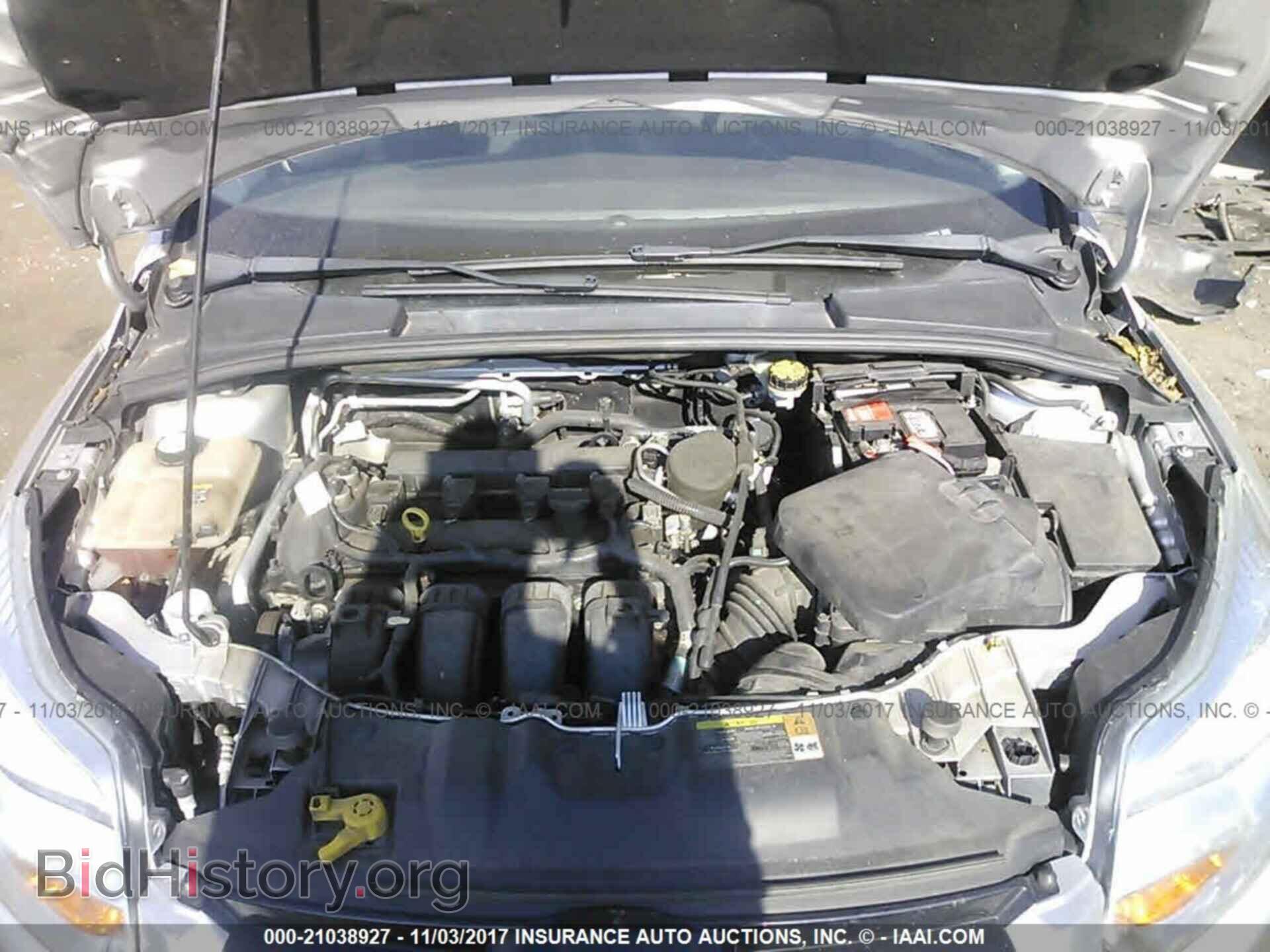 2012 Ford Focus - VIN: 1FAHP3H25CL358029 - Photo 10