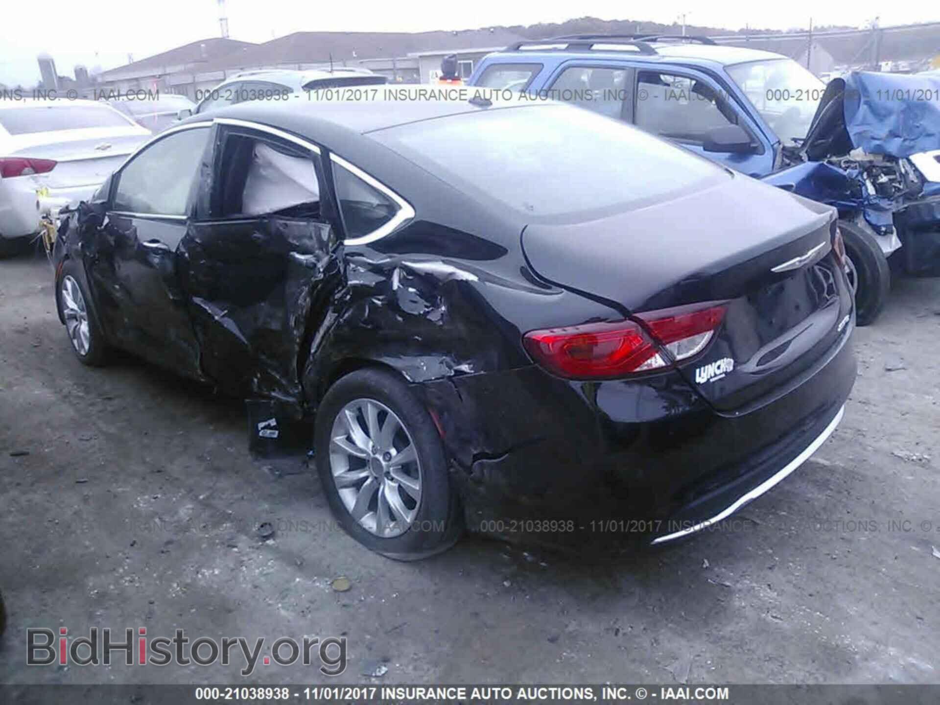 2015 Chrysler 200 - VIN: 1C3CCCCB6FN556669 - Photo 3