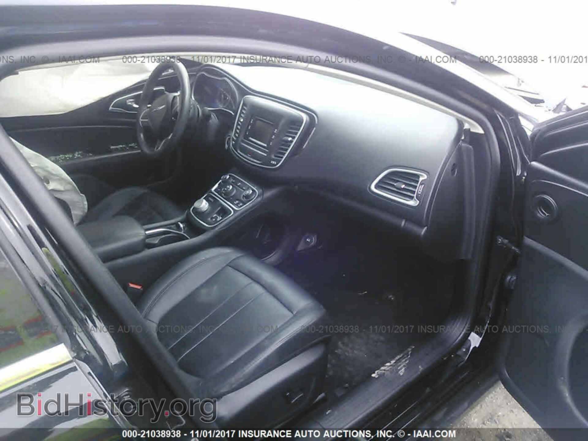 2015 Chrysler 200 - VIN: 1C3CCCCB6FN556669 - Photo 5