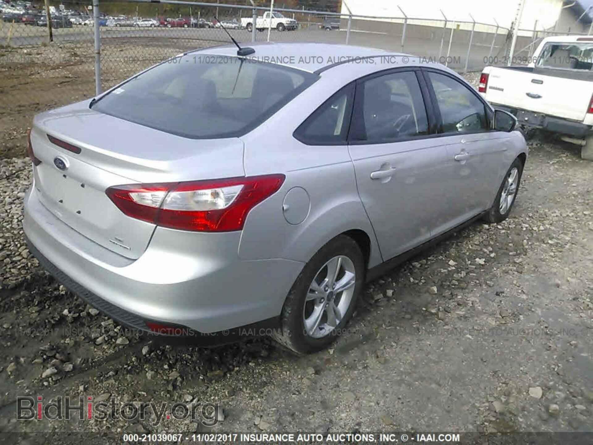 2013 Ford Focus - VIN: 1FADP3F20DL207036 - Фото 4