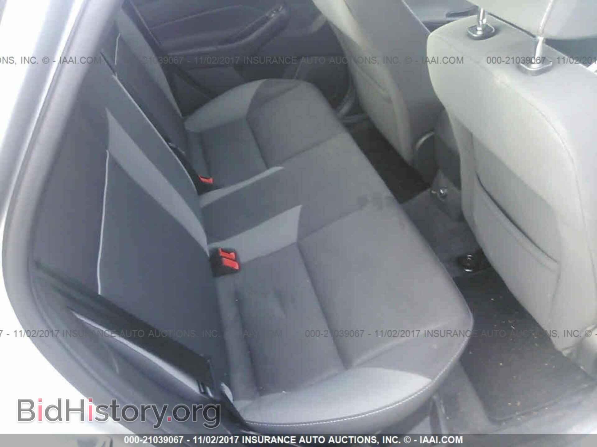2013 Ford Focus - VIN: 1FADP3F20DL207036 - Фото 8