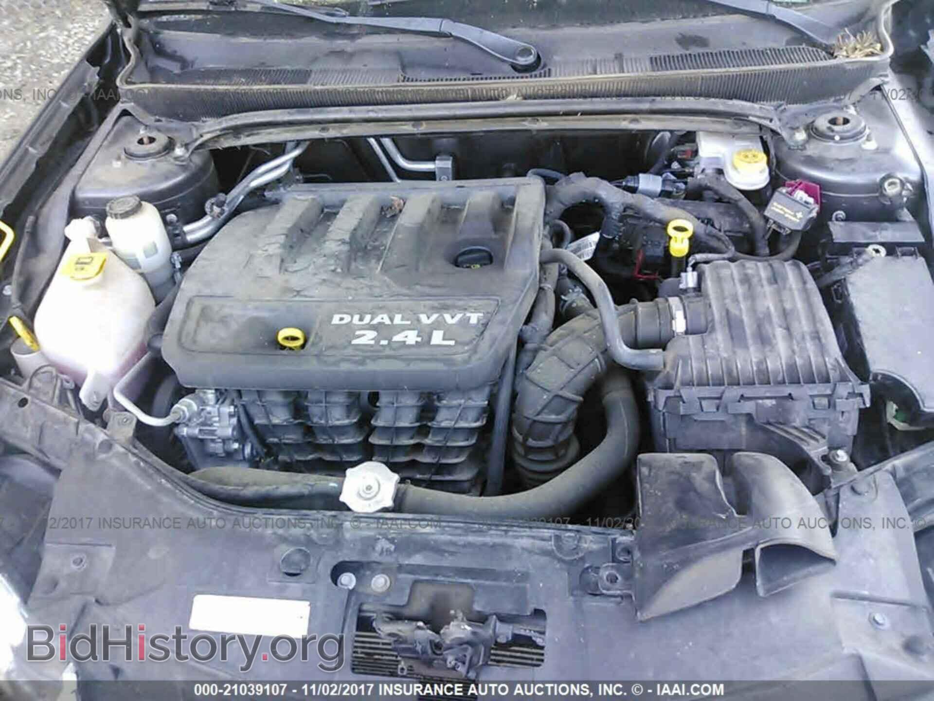2014 Chrysler 200 - VIN: 1C3CCBBB7EN192515 - Photo 10