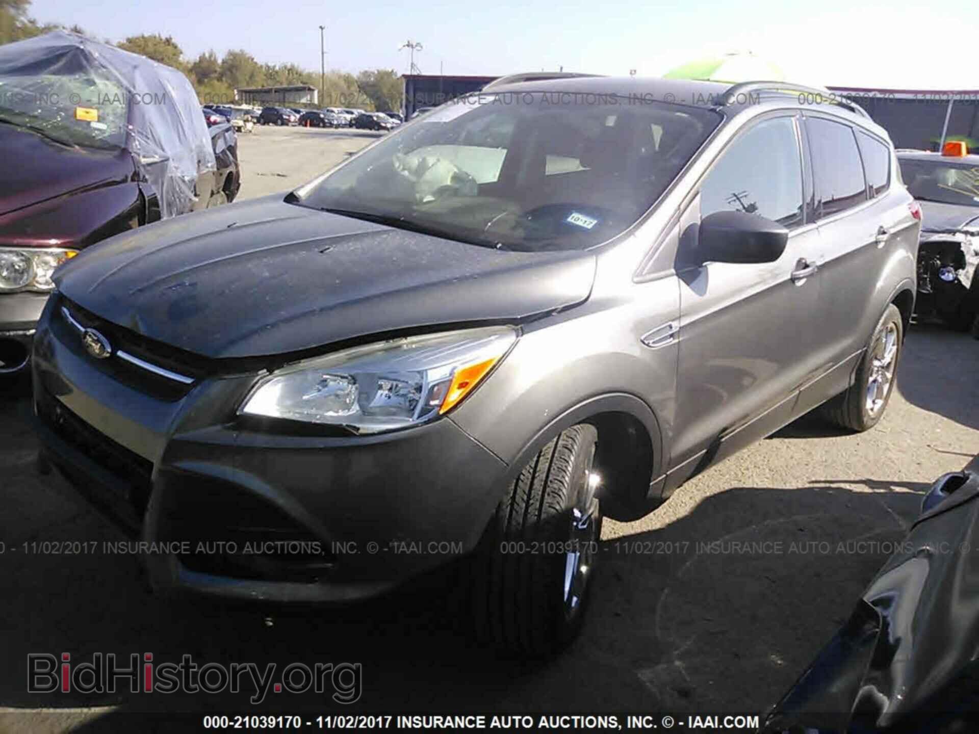 2014 Ford Escape - VIN: 1FMCU0G94EUB08137 - Фото 2