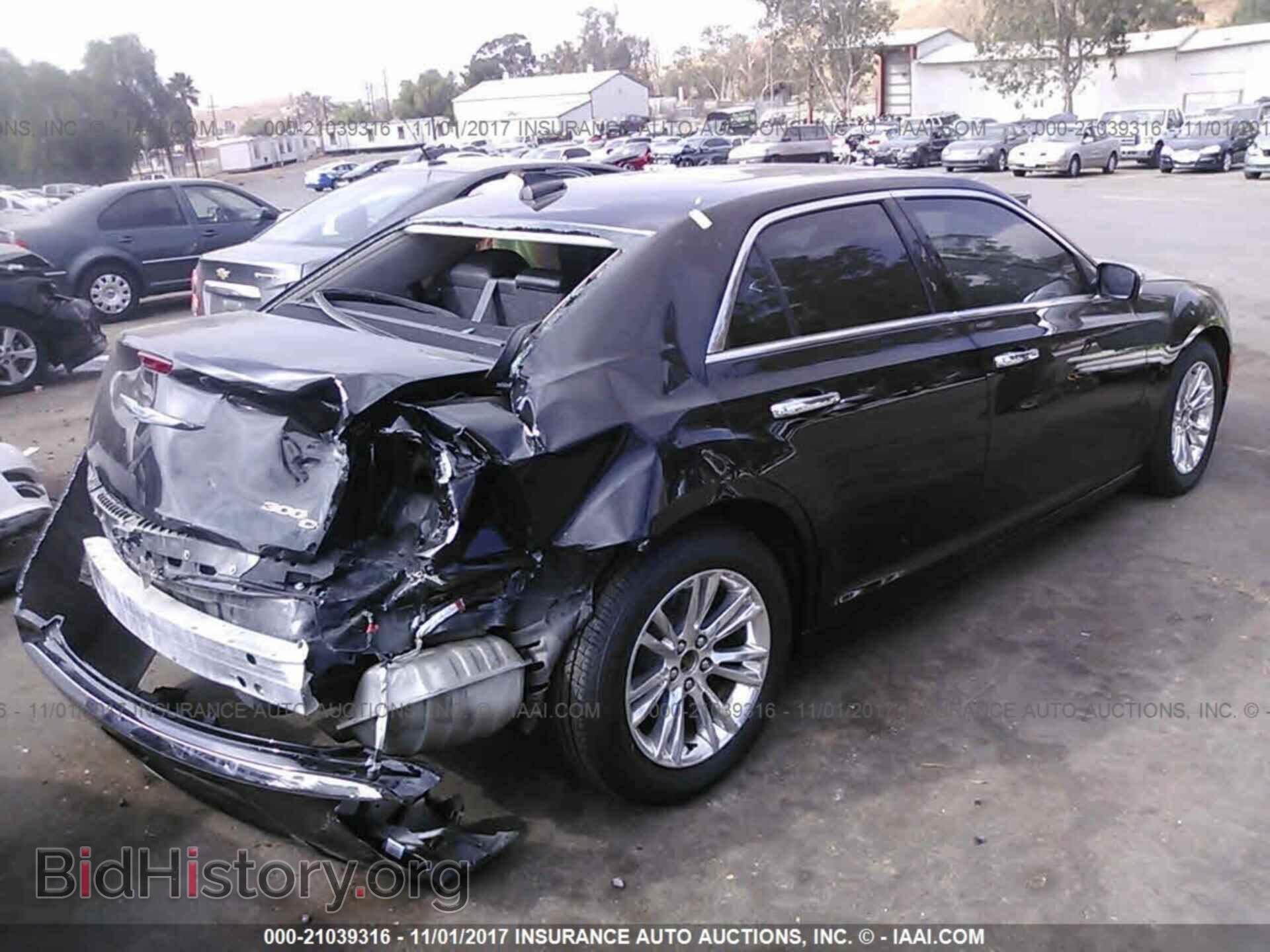 2015 Chrysler 300c - VIN: 2C3CCAEGXFH807604 - Фото 4