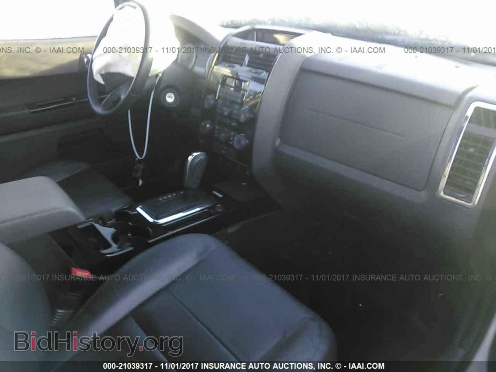 2012 Ford Escape - VIN: 1FMCU0EG1CKB68614 - Photo 5