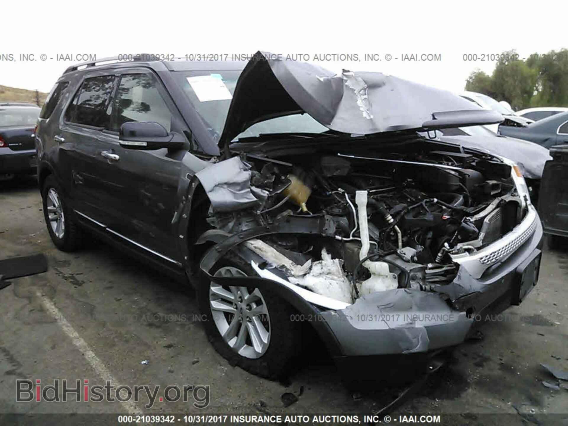 Photo 1FM5K8D82DGC06301 - Ford Explorer 2013