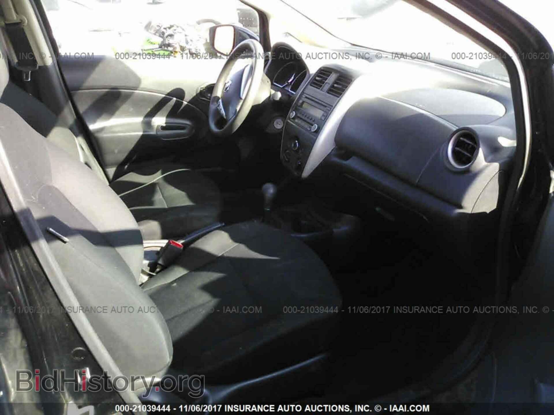 2015 Nissan Versa note - VIN: 3N1CE2CP6FL368085 - Photo 5
