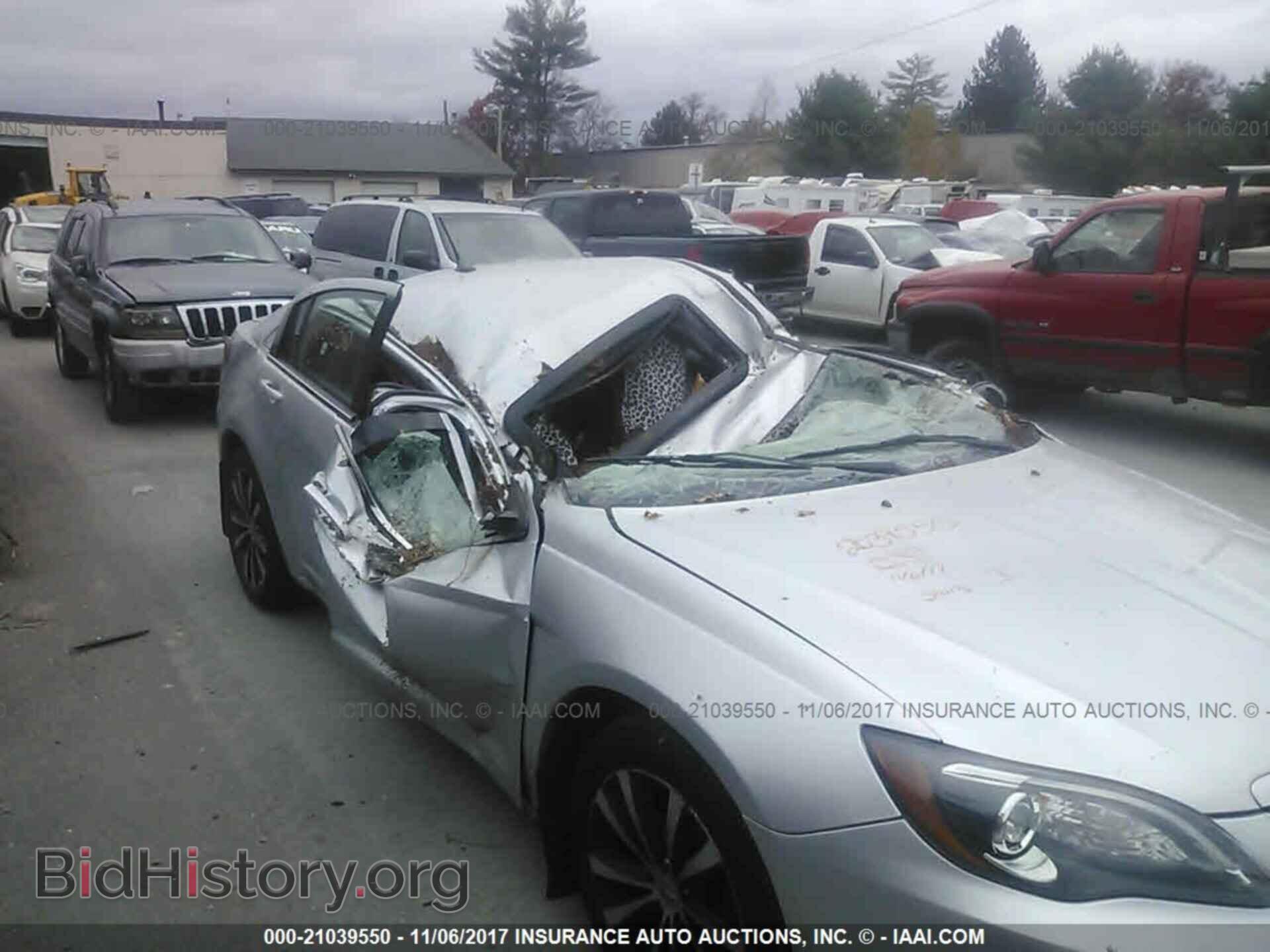 2012 Chrysler 200 - VIN: 1C3CCBBG7CN258215 - Photo 6