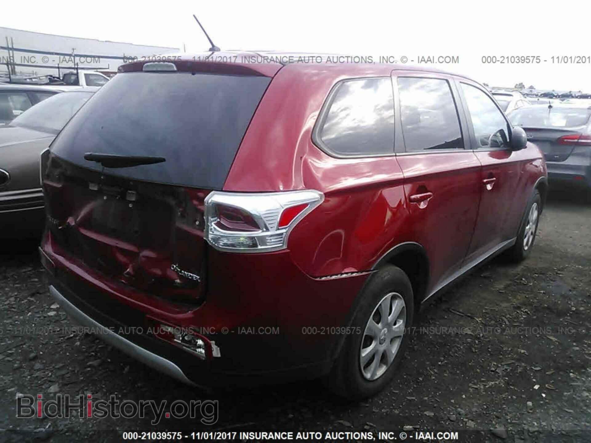 2015 Mitsubishi Outlander - VIN: JA4AD2A38FZ010187 - Фото 4