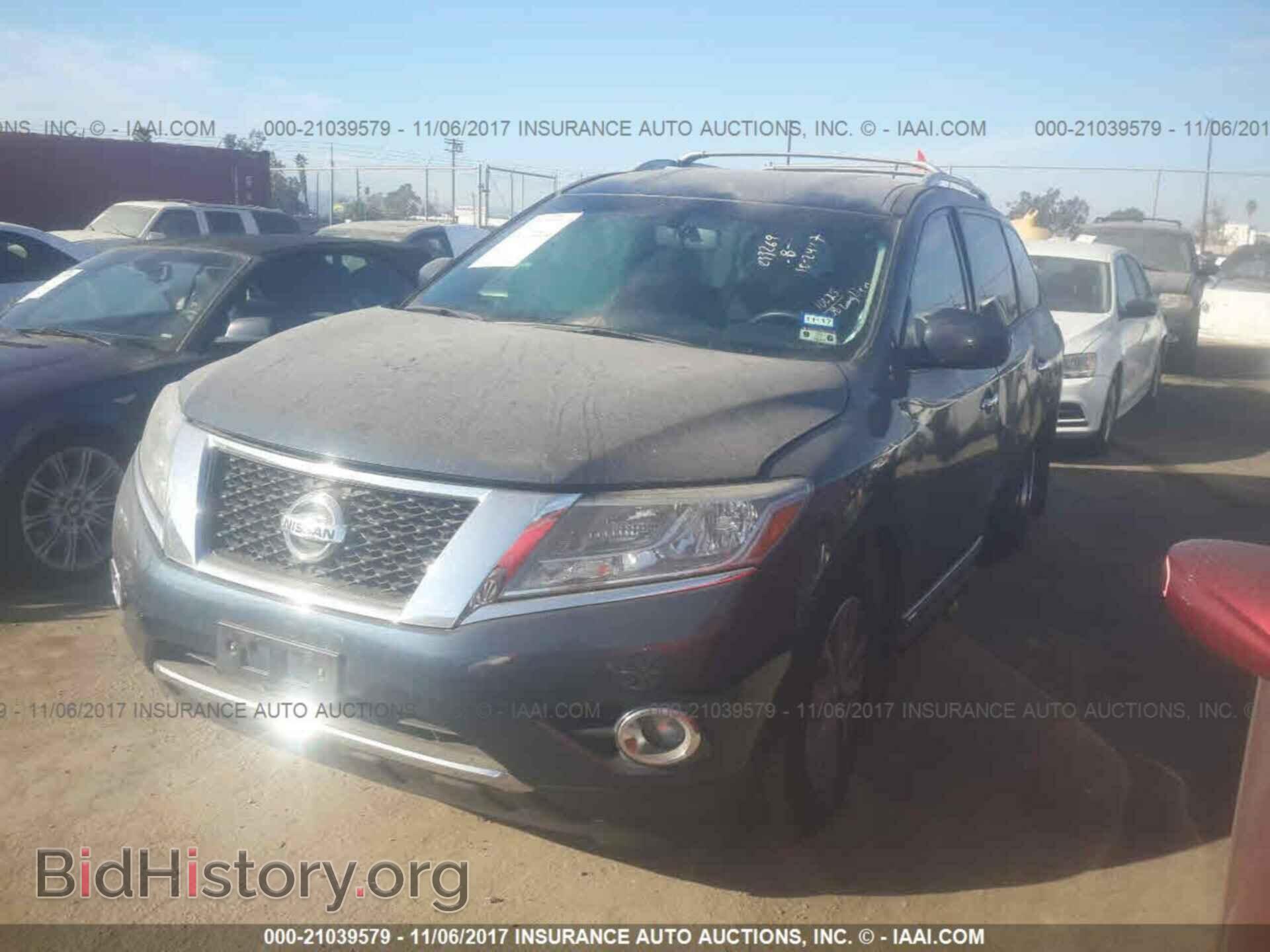 2014 Nissan Pathfinder - VIN: 5N1AR2MN5EC734159 - Фото 2