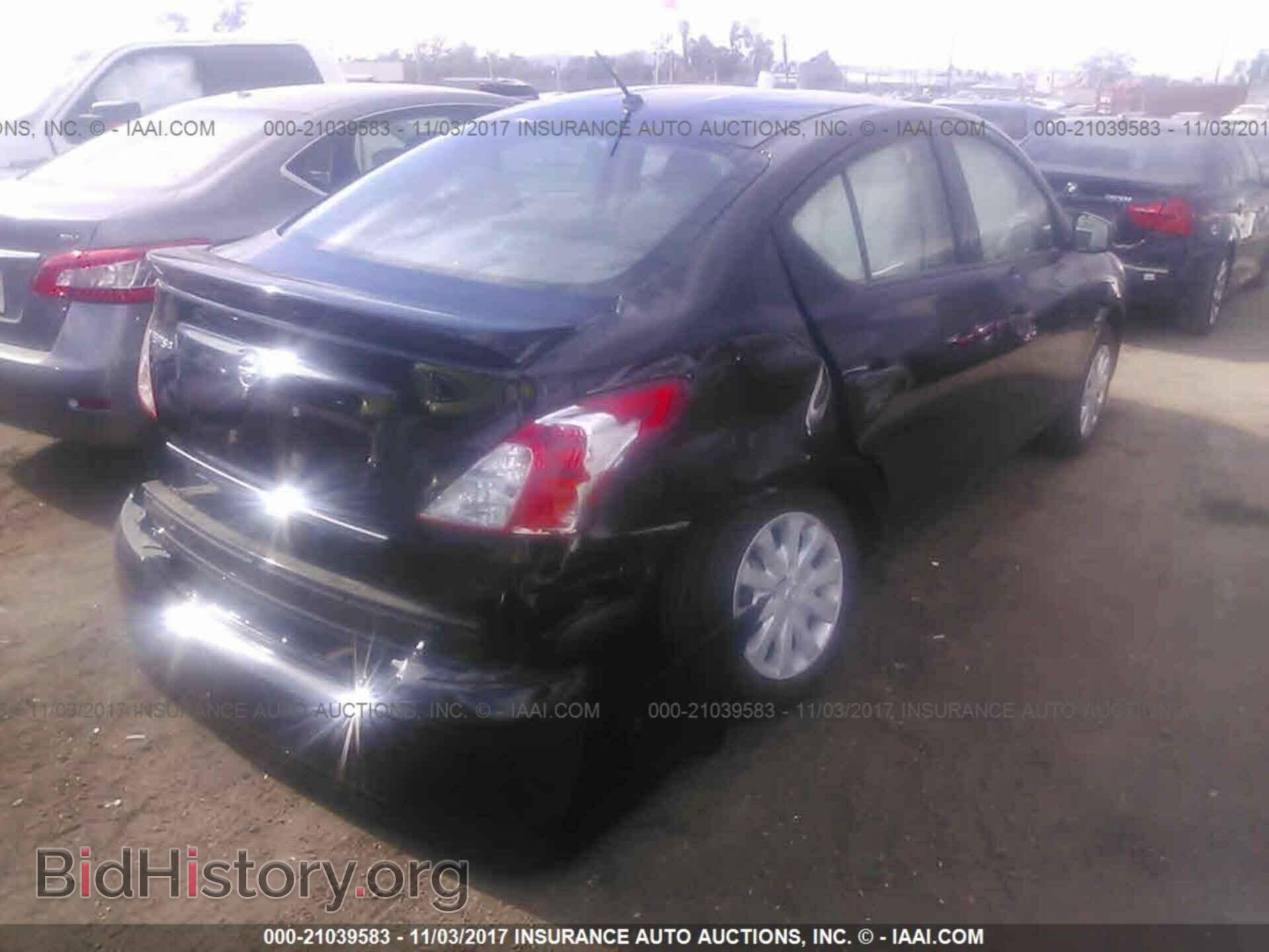 2017 Nissan Versa - VIN: 3N1CN7AP7HL871000 - Фото 4