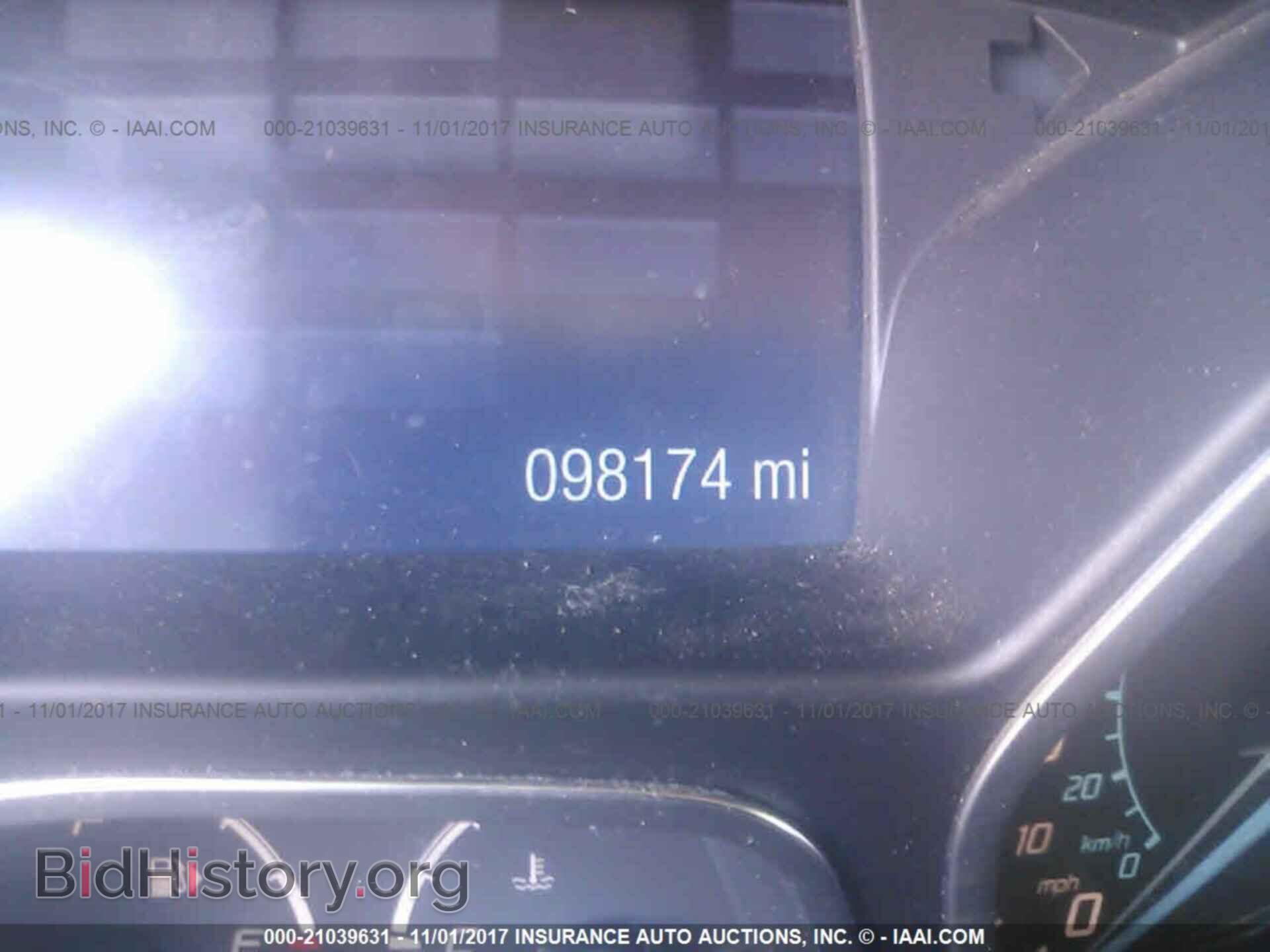 2012 Ford Focus - VIN: 1FAHP3F29CL326705 - Photo 7