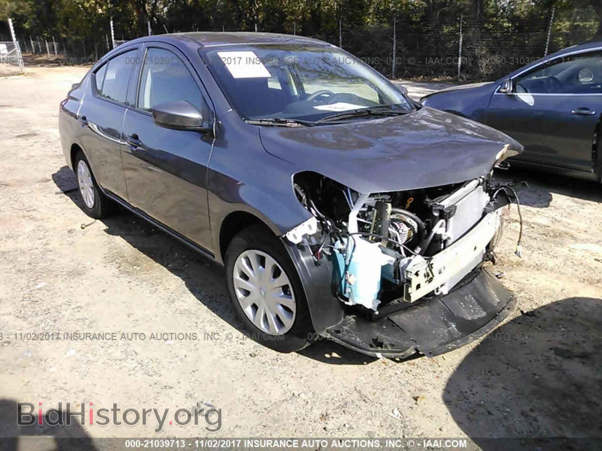 Photo 3N1CN7AP3HL866568 - Nissan Versa 2017