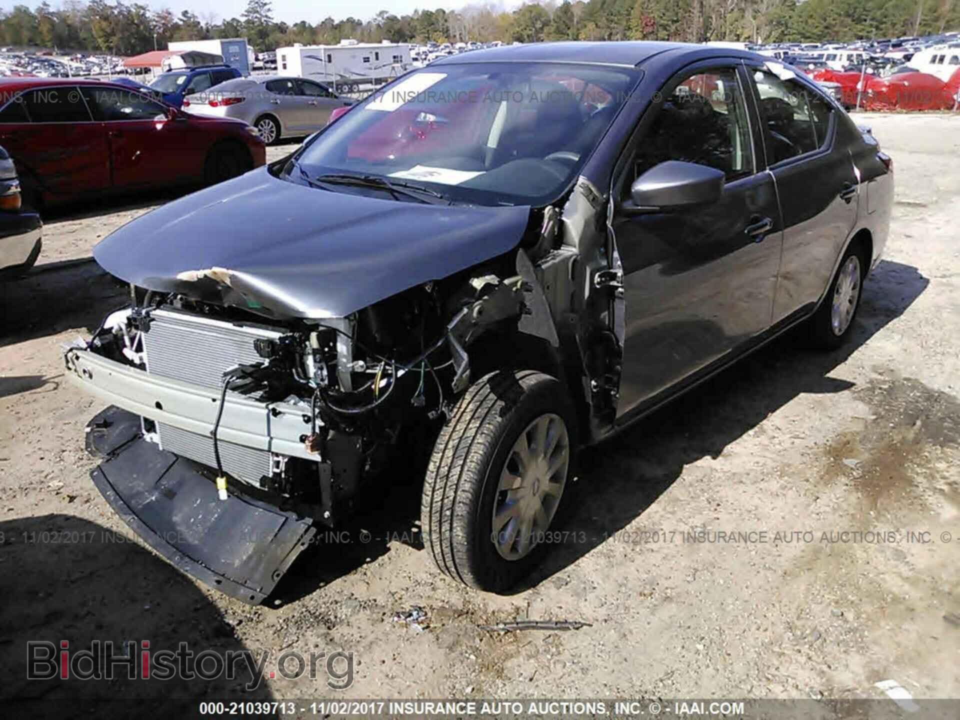 2017 Nissan Versa - VIN: 3N1CN7AP3HL866568 - Photo 2