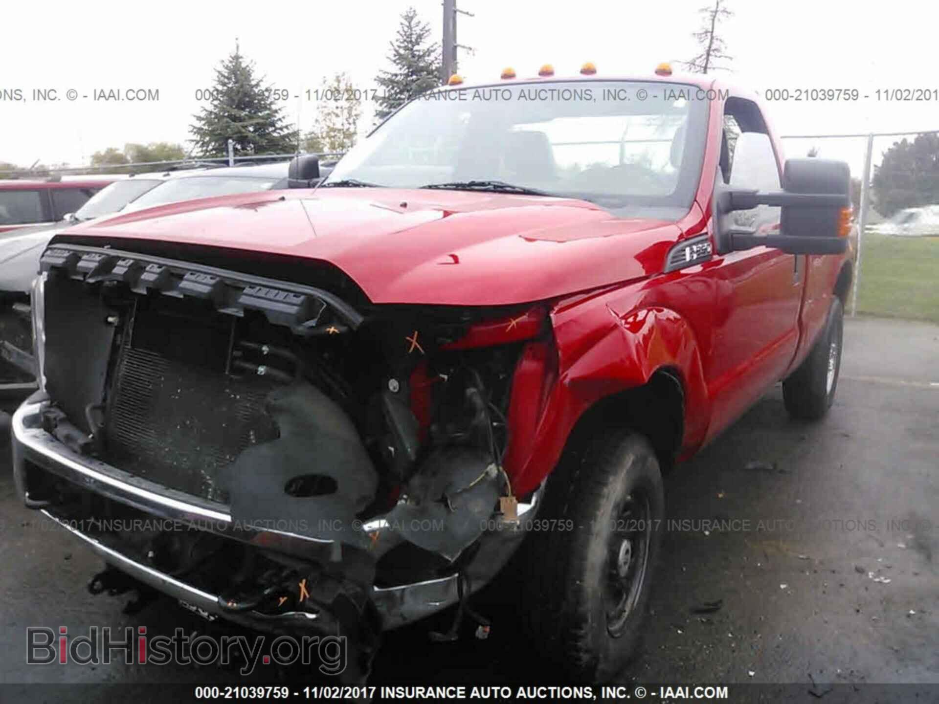 2012 Ford F250 - VIN: 1FTBF2B68CEB48974 - Фото 2