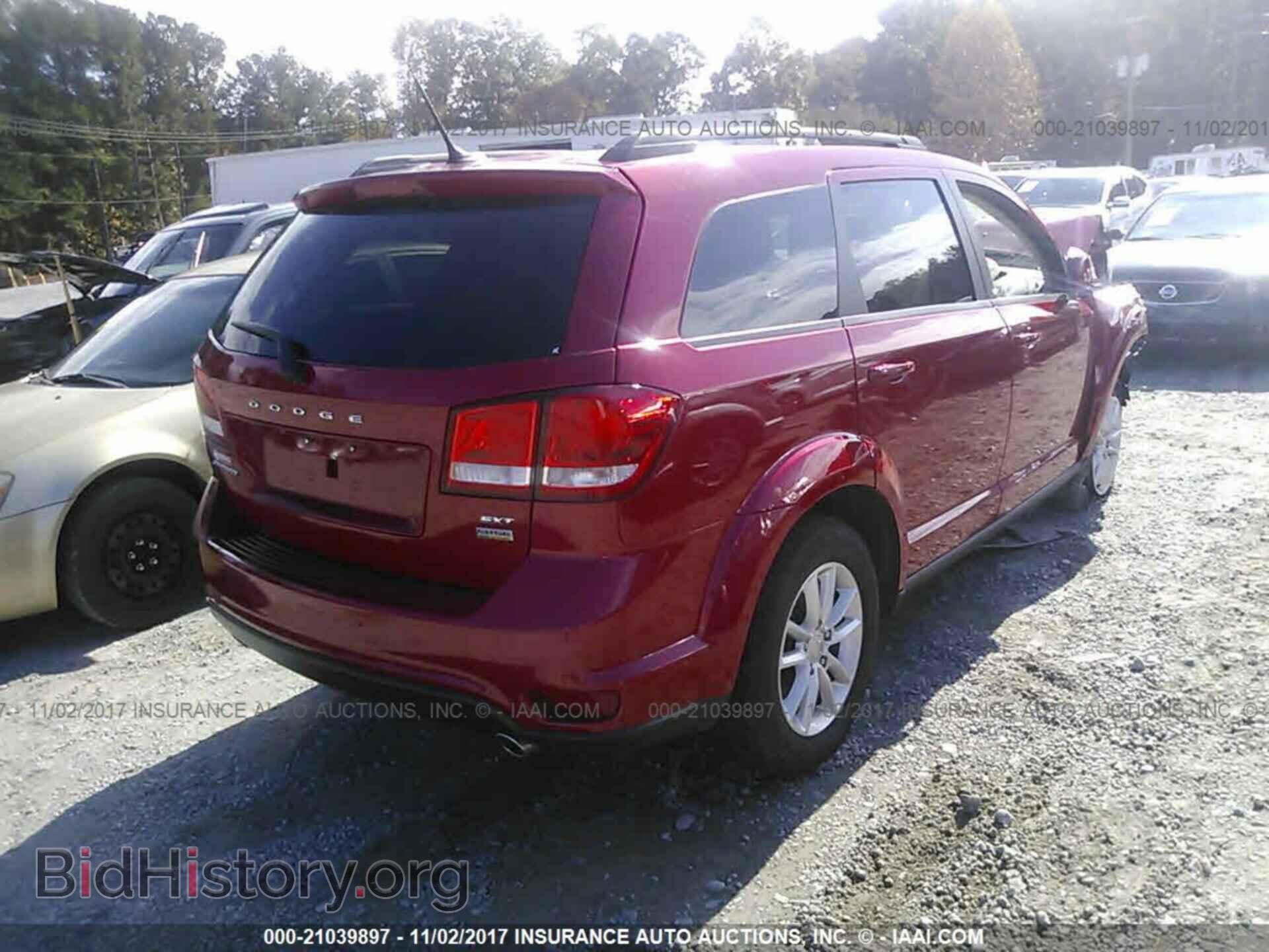 2017 Dodge Journey - VIN: 3C4PDCBG4HT510820 - Фото 4