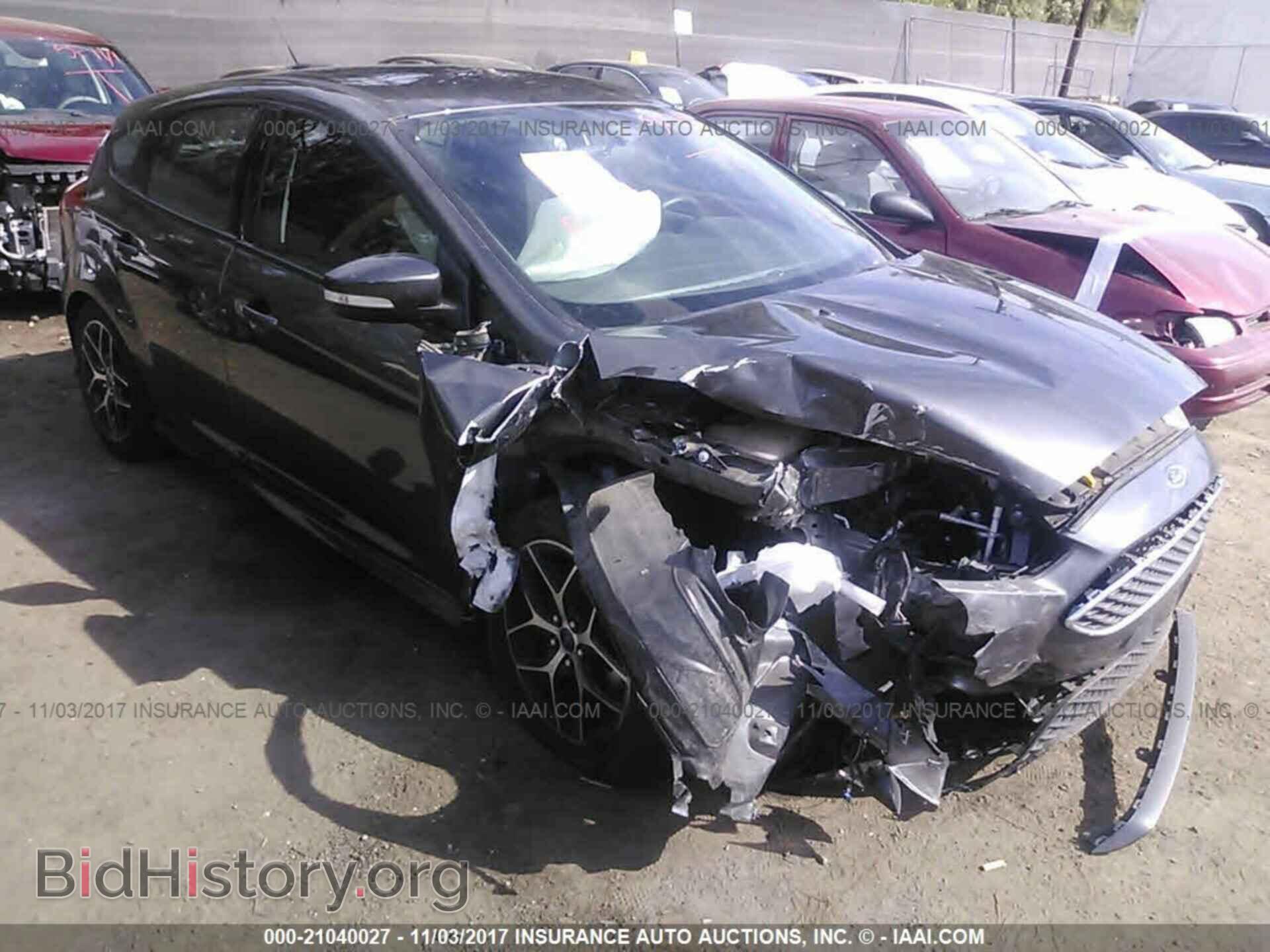 Photo 1FADP3K2XGL254598 - Ford Focus 2016