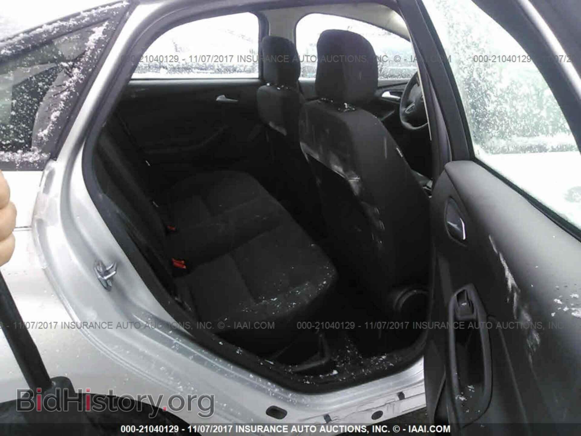 2017 Ford Focus - VIN: 1FADP3FE2HL251118 - Фото 8