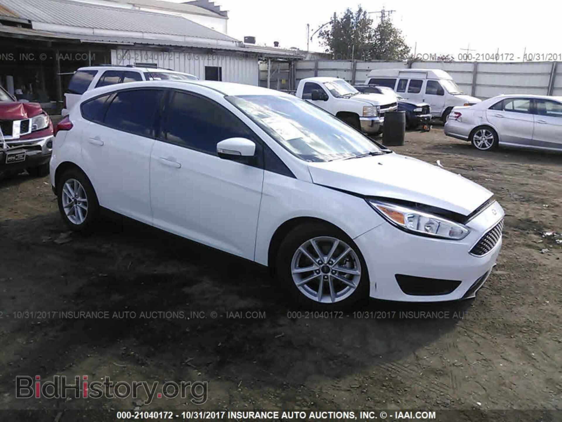 Photo 1FADP3K25HL227942 - Ford Focus 2017